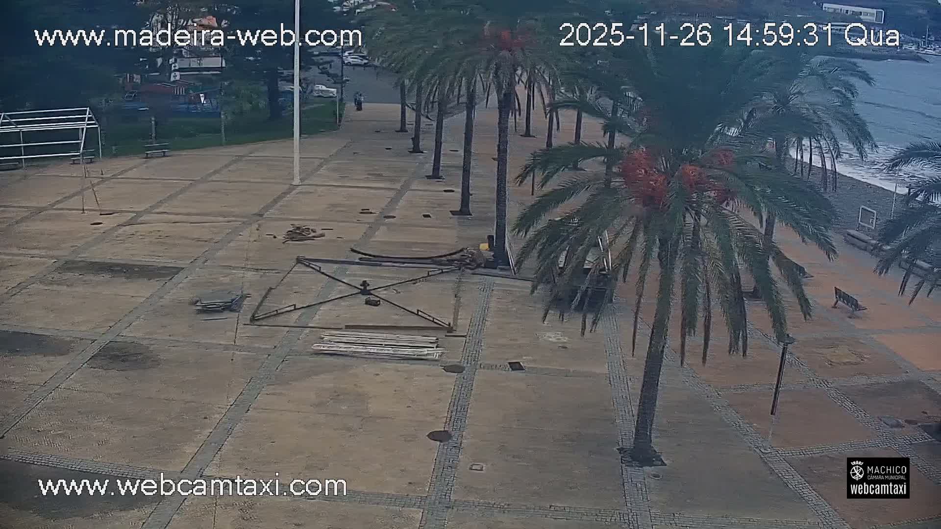 Forum Machico Mall & Machico Beach Live Cam - Machico, Madeira, Portugal
