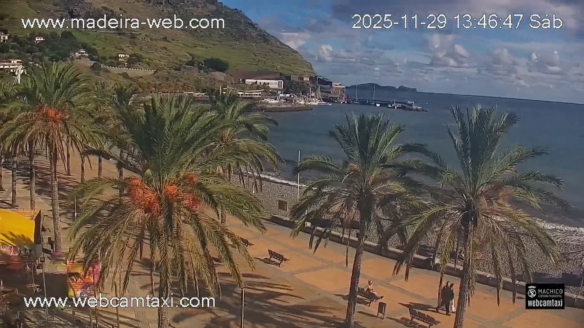 Forum Machico Mall & Machico Beach Live Cam - Machico, Madeira, Portugal