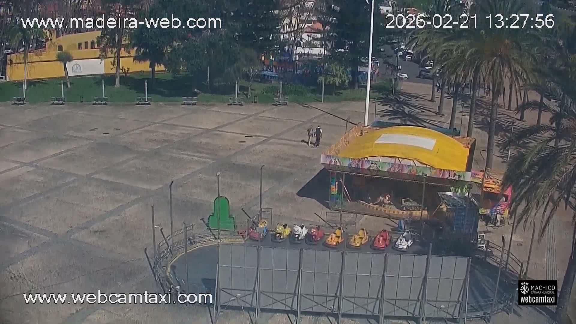 Forum Machico Mall & Machico Beach Live Cam - Machico, Madeira, Portugal