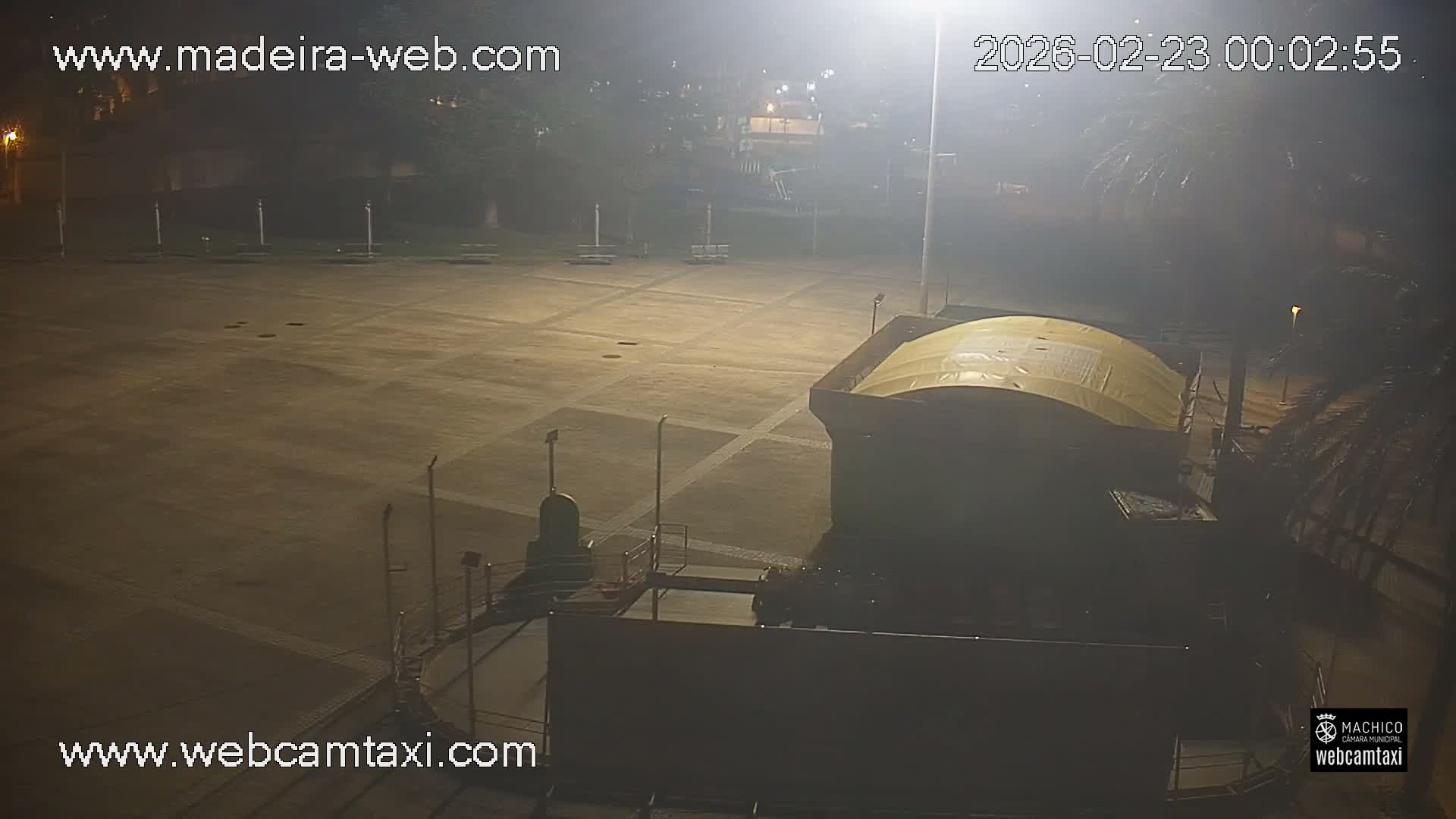 Forum Machico Mall & Machico Beach Live Cam - Machico, Madeira, Portugal