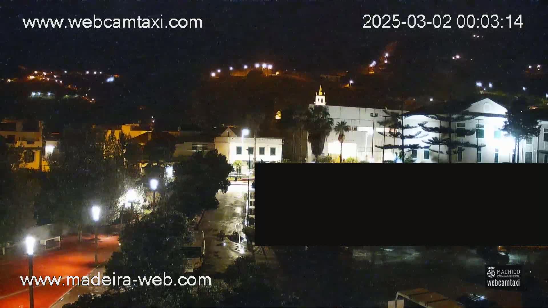 Porto da Cruz , Praia da Alagoa Beach Live Cam - Machico, Madeira, Portugal