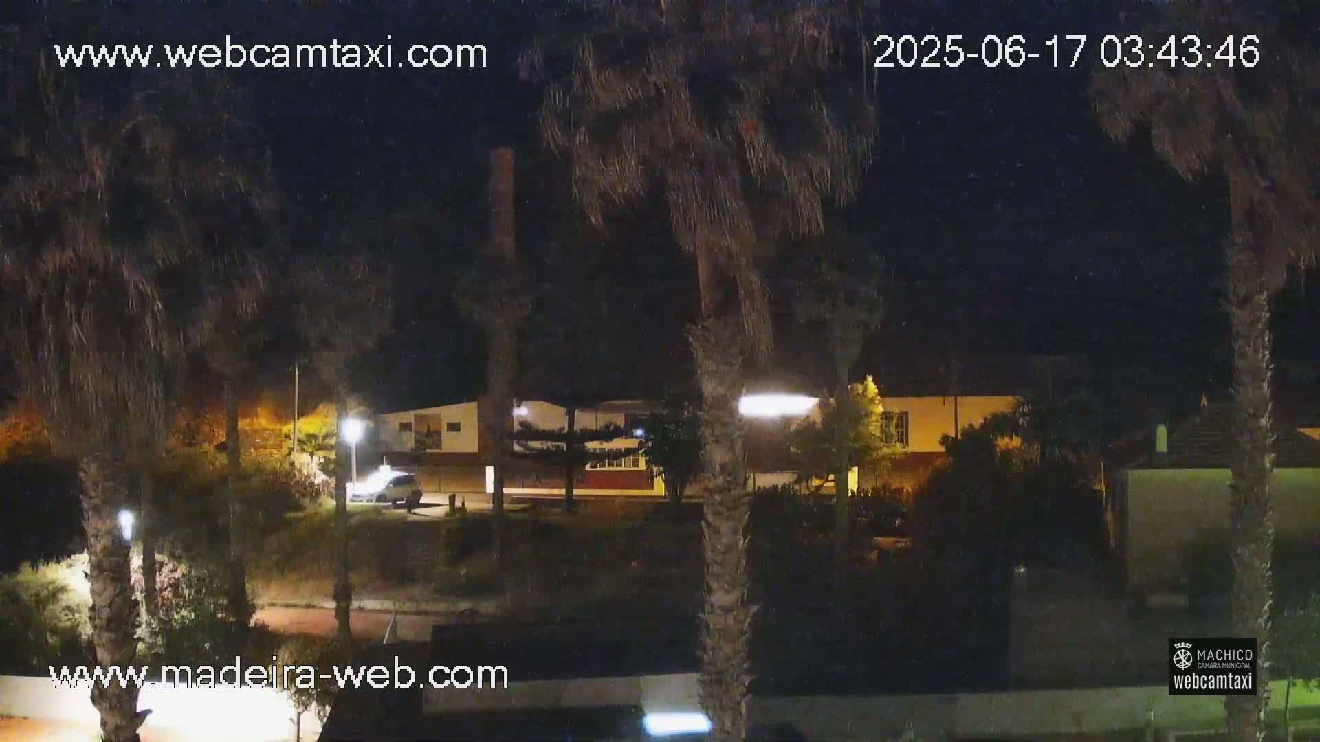 Porto da Cruz , Praia da Alagoa Beach Live Cam - Machico, Madeira, Portugal