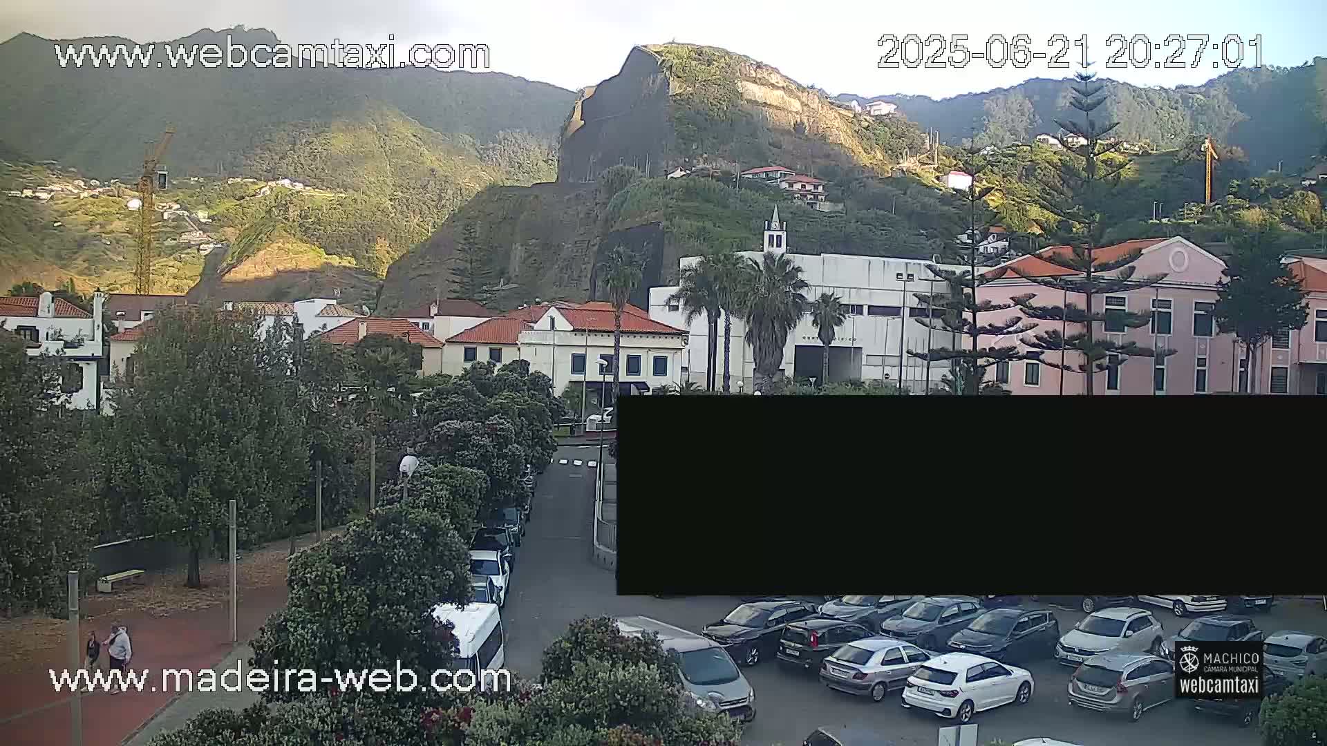 Porto da Cruz , Praia da Alagoa Beach Live Cam - Machico, Madeira, Portugal