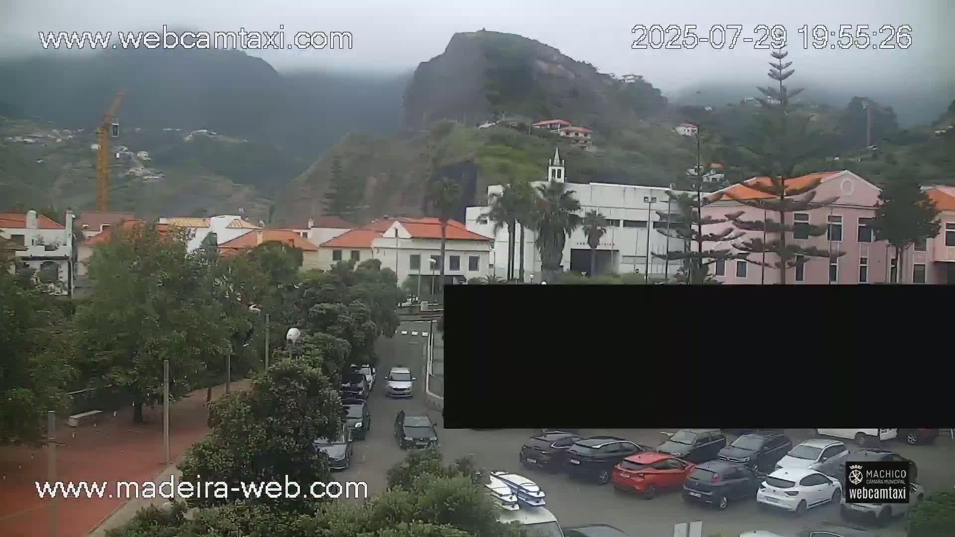 Porto da Cruz , Praia da Alagoa Beach Live Cam - Machico, Madeira, Portugal