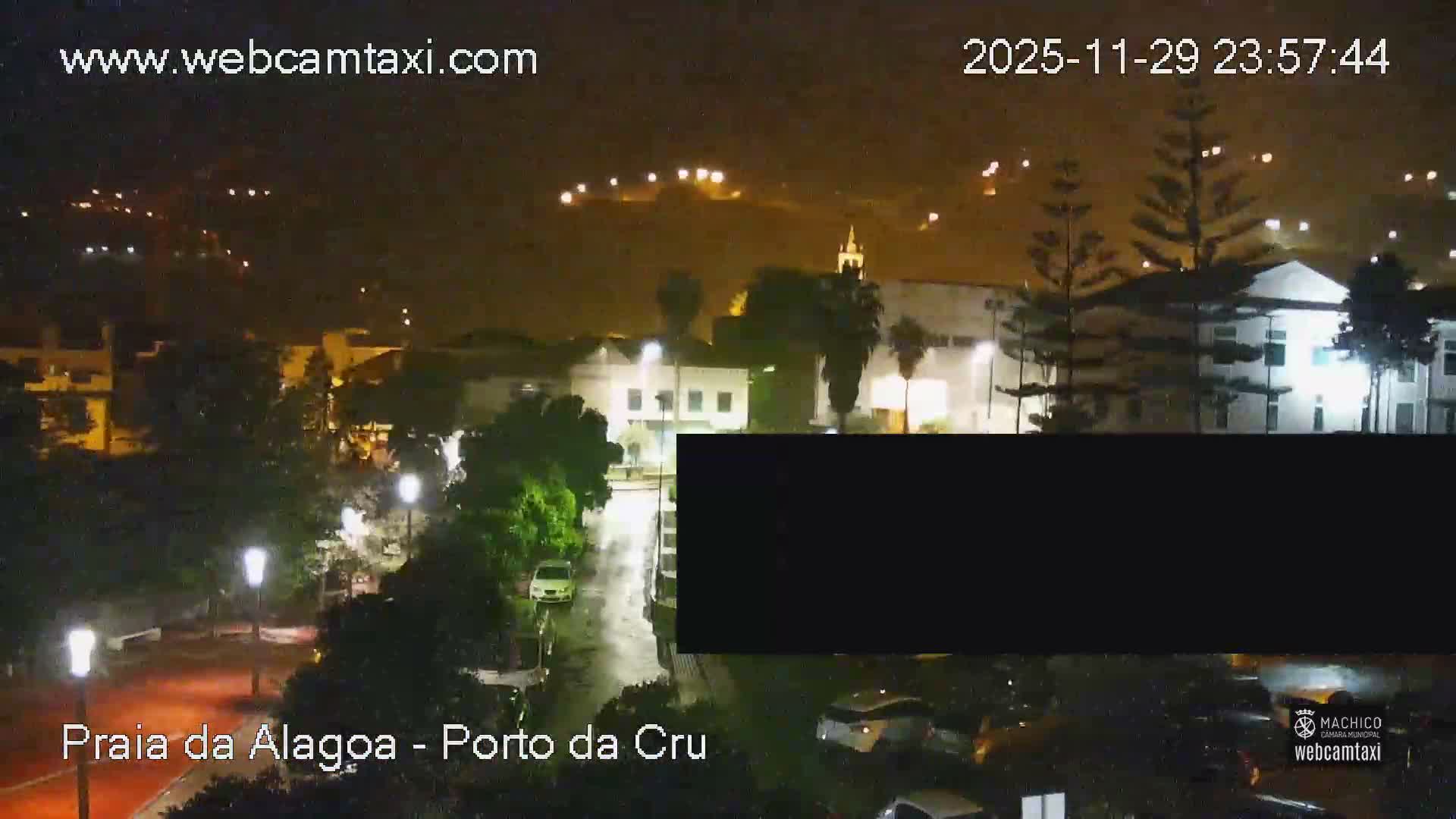 Porto da Cruz , Praia da Alagoa Beach Live Cam - Machico, Madeira, Portugal