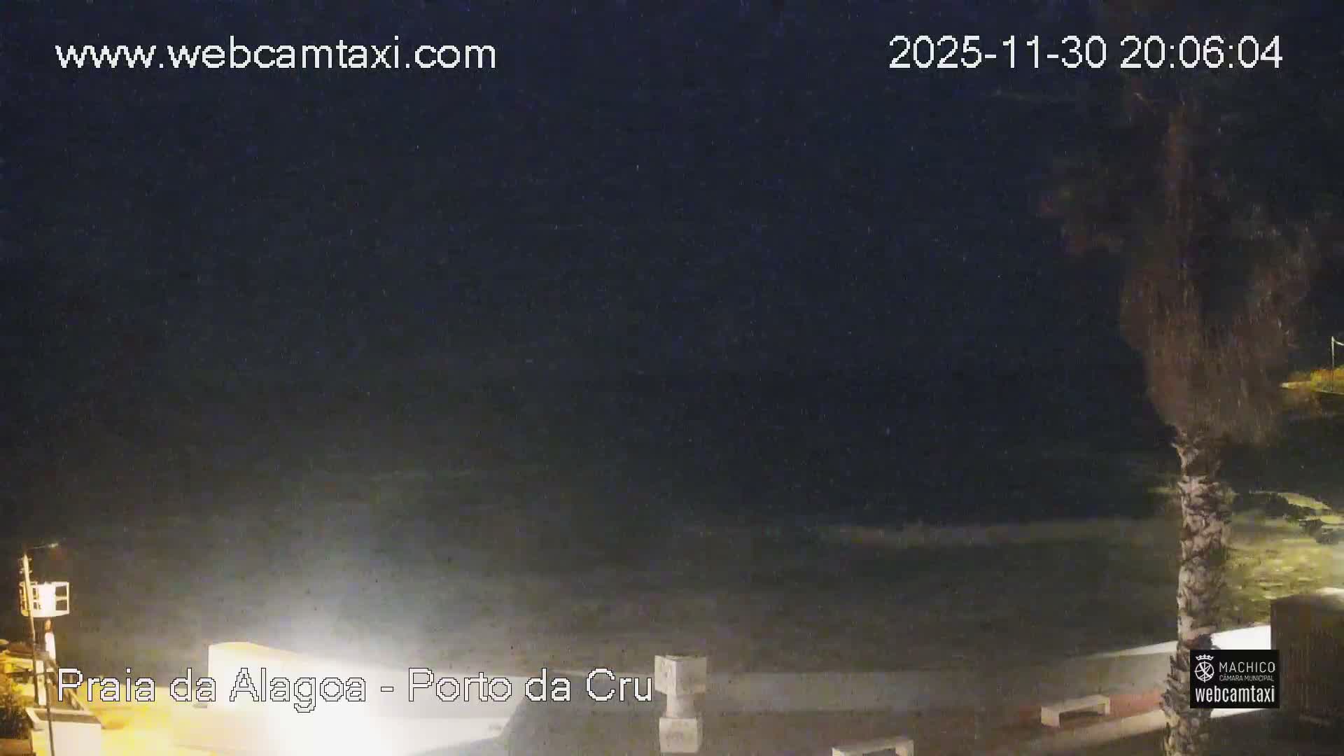 Porto da Cruz , Praia da Alagoa Beach Live Cam - Machico, Madeira, Portugal
