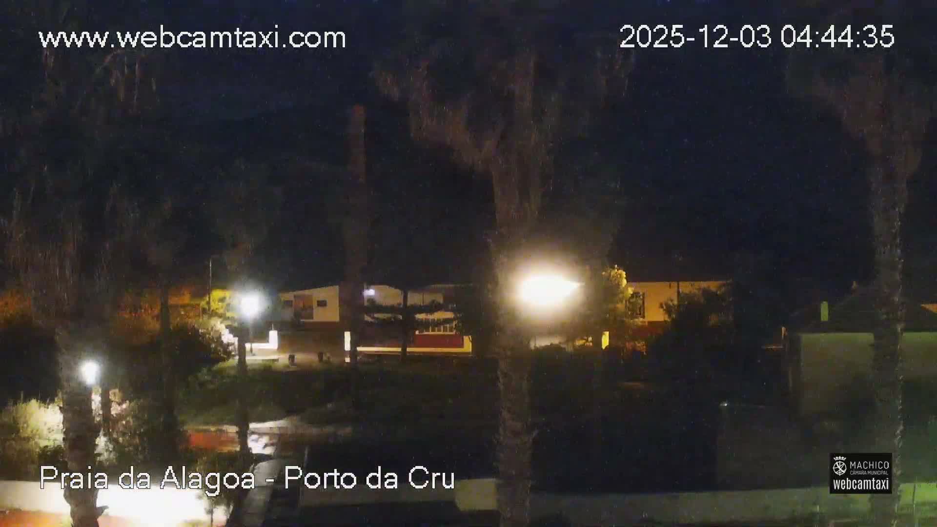 Porto da Cruz , Praia da Alagoa Beach Live Cam - Machico, Madeira, Portugal
