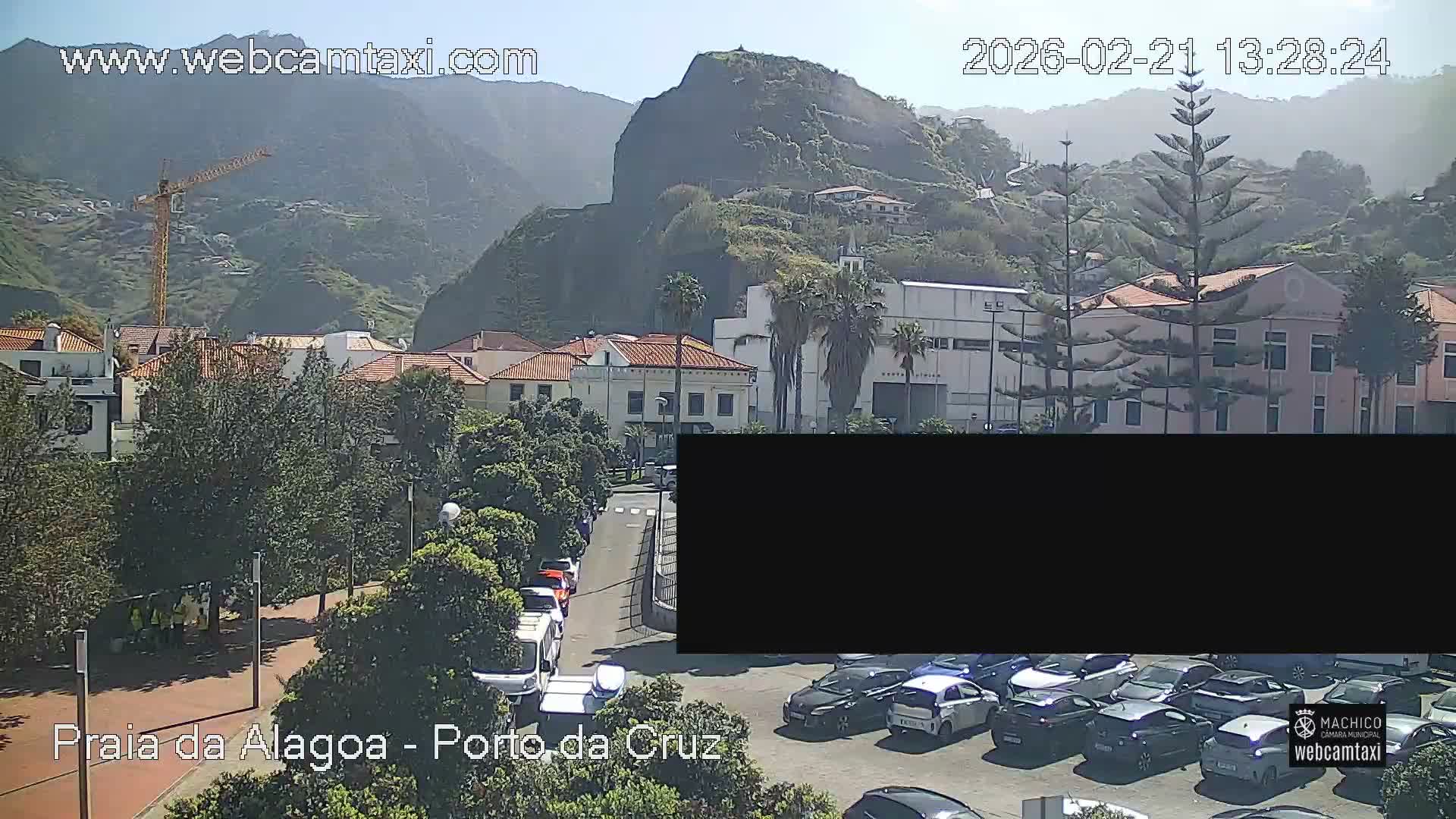 Porto da Cruz , Praia da Alagoa Beach Live Cam - Machico, Madeira, Portugal