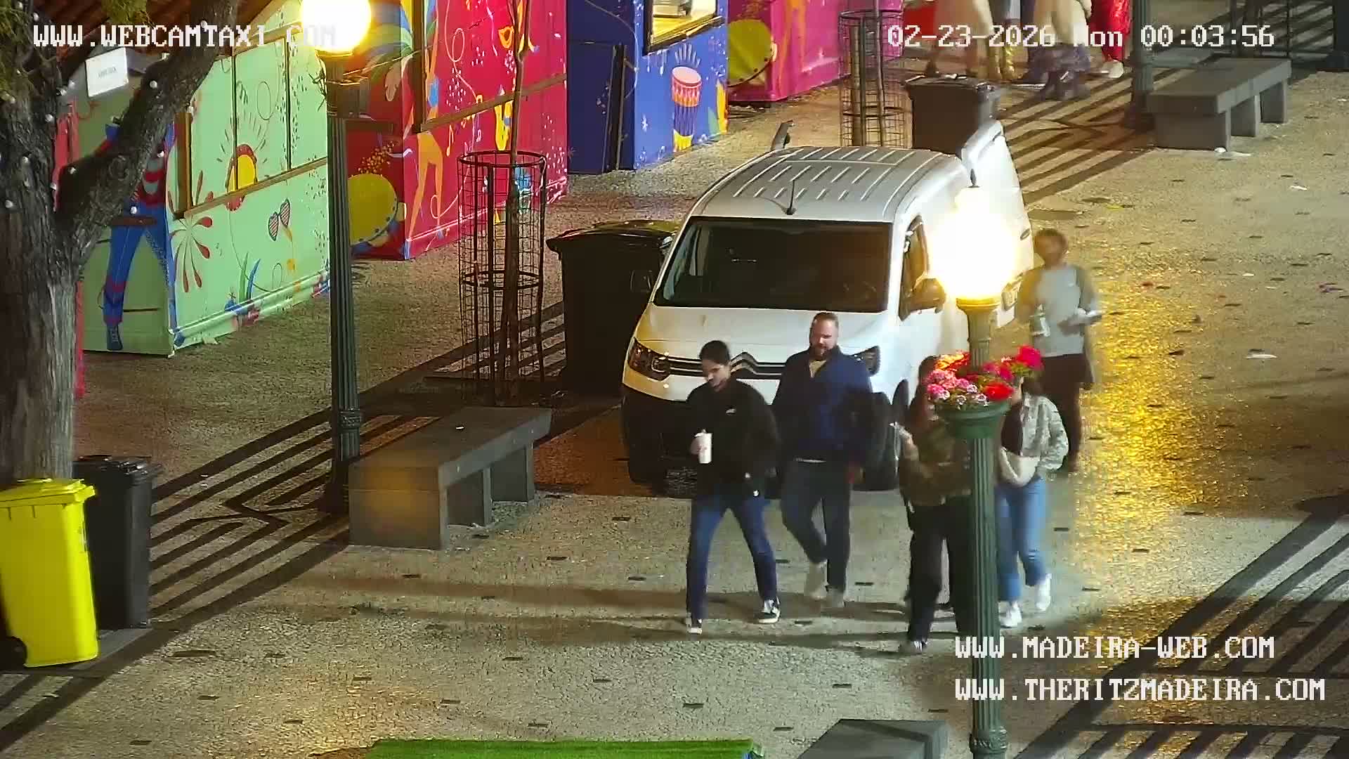 Ritz, Avenida Arriaga Avenue & Joao Goncalves Zarco Statue Live Cam - Funchal, Madeira, Portugal