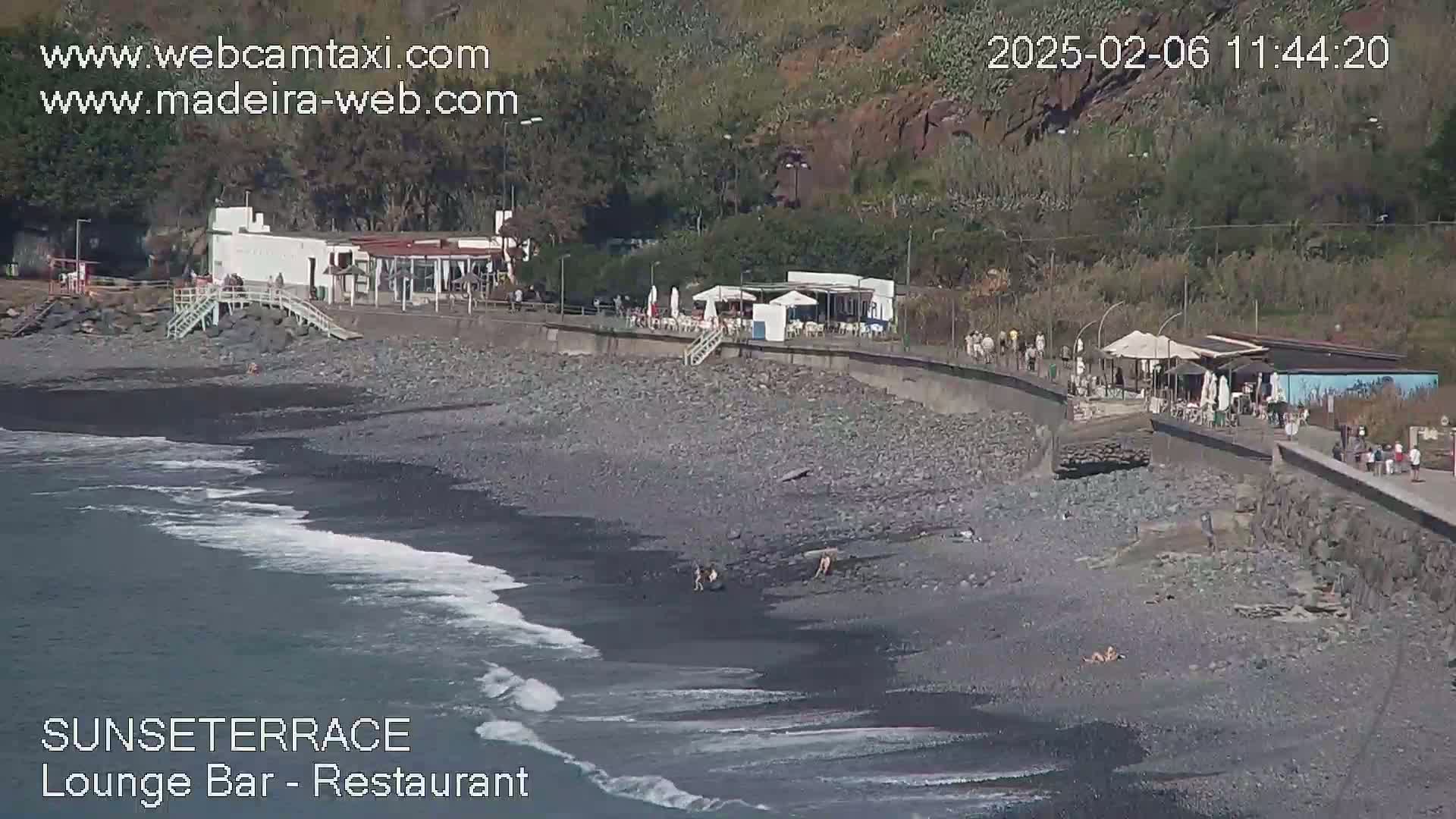  Praia Formosa Coast & Camara de Lobos City Live Cam - Funchal