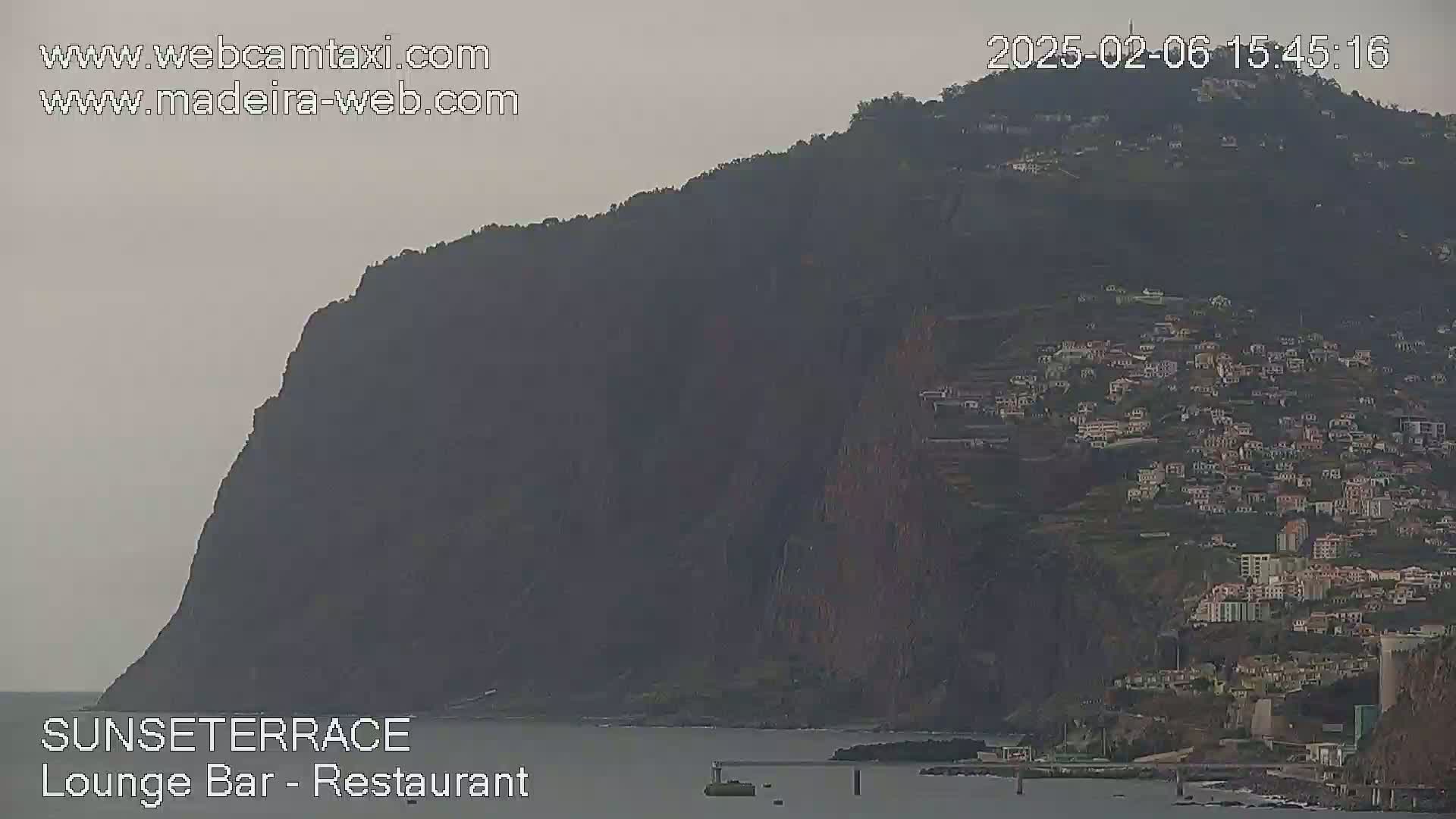  Praia Formosa Coast & Camara de Lobos City Live Cam - Funchal