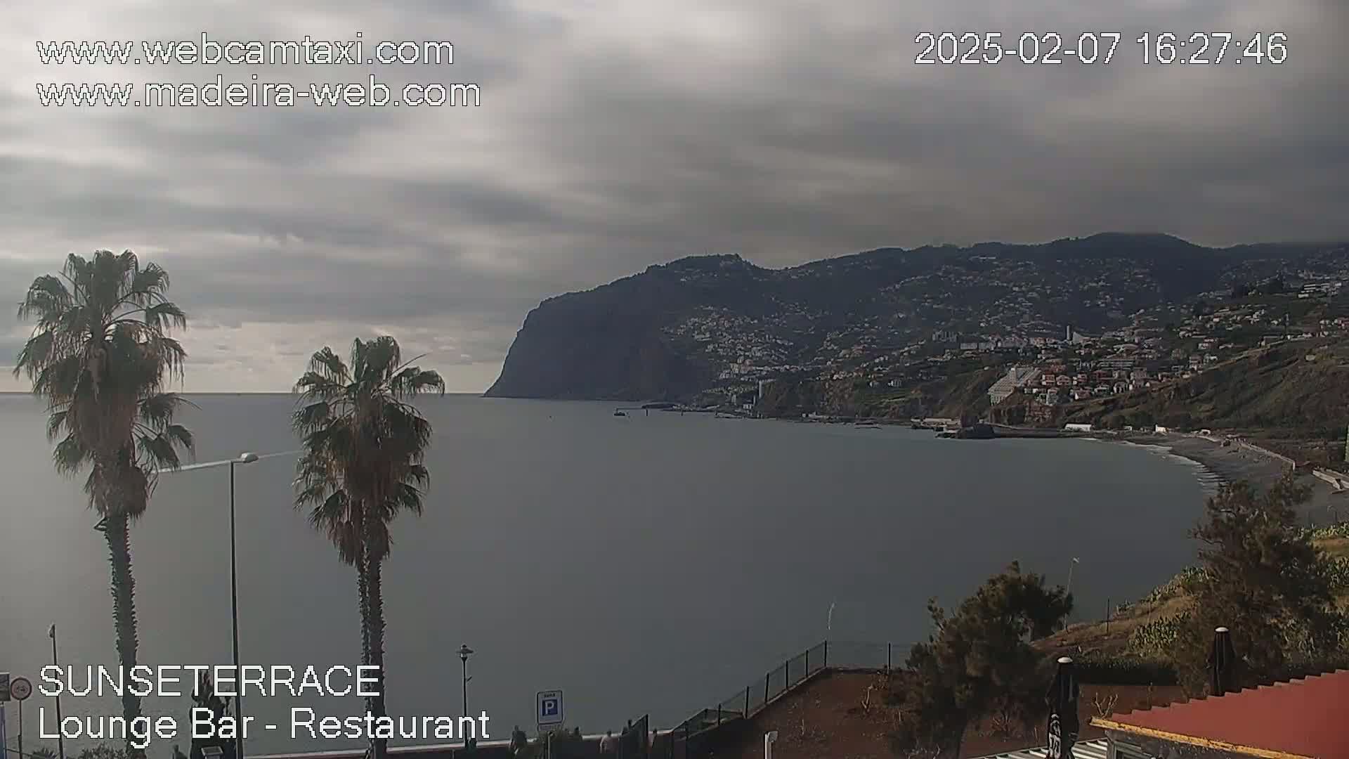  Praia Formosa Coast & Camara de Lobos City Live Cam - Funchal