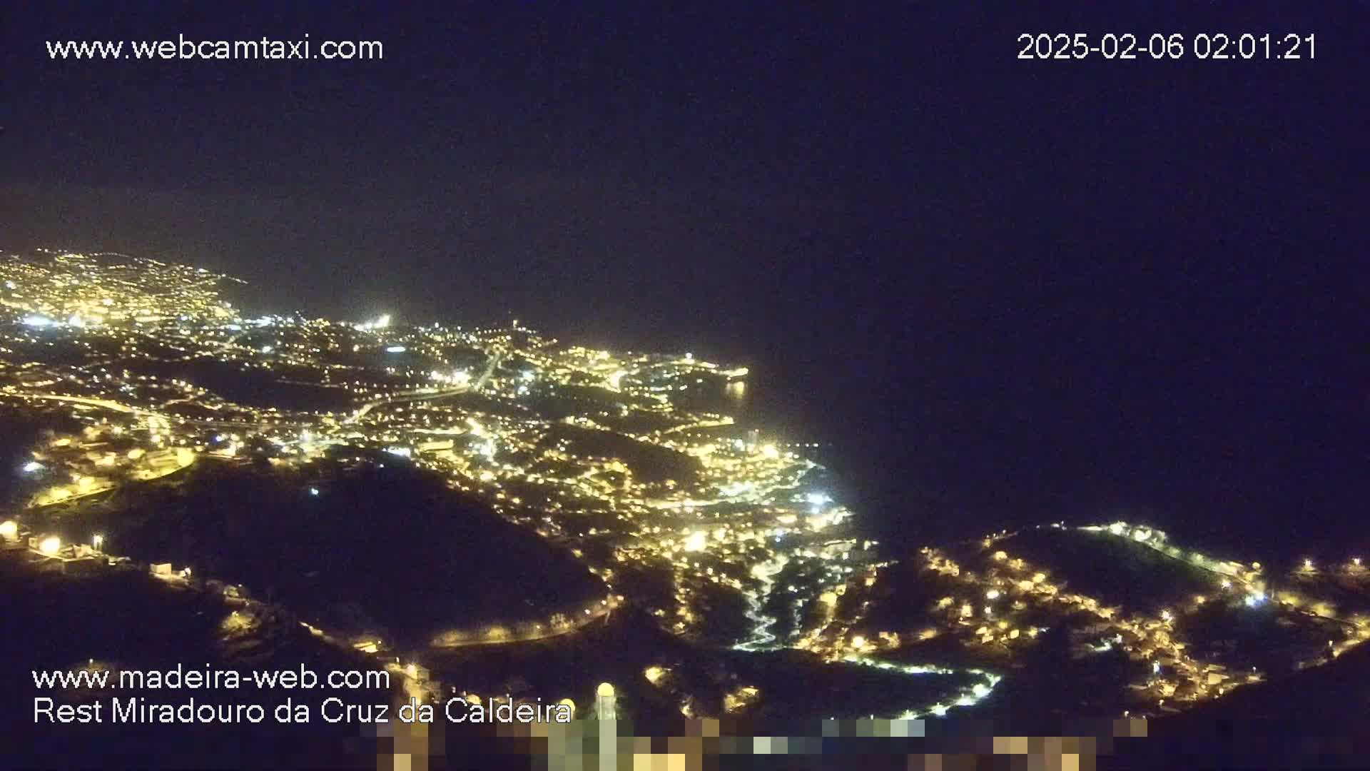 Cruz da Caldeira & West Fucnhal Skyline Live Cam - Camara de Lobos, Madeira, Portugal