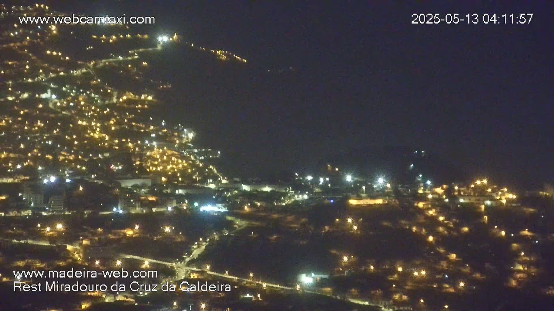 Cruz da Caldeira & West Fucnhal Skyline Live Cam - Camara de Lobos, Madeira, Portugal