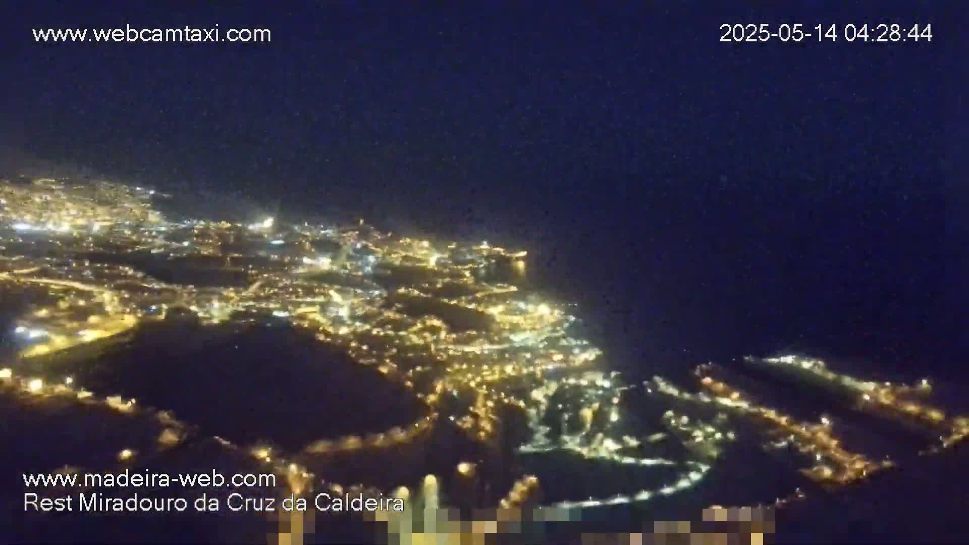 Cruz da Caldeira & West Fucnhal Skyline Live Cam - Camara de Lobos, Madeira, Portugal