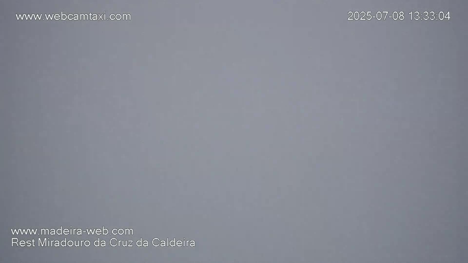Cruz da Caldeira & West Fucnhal Skyline Live Cam - Camara de Lobos, Madeira, Portugal