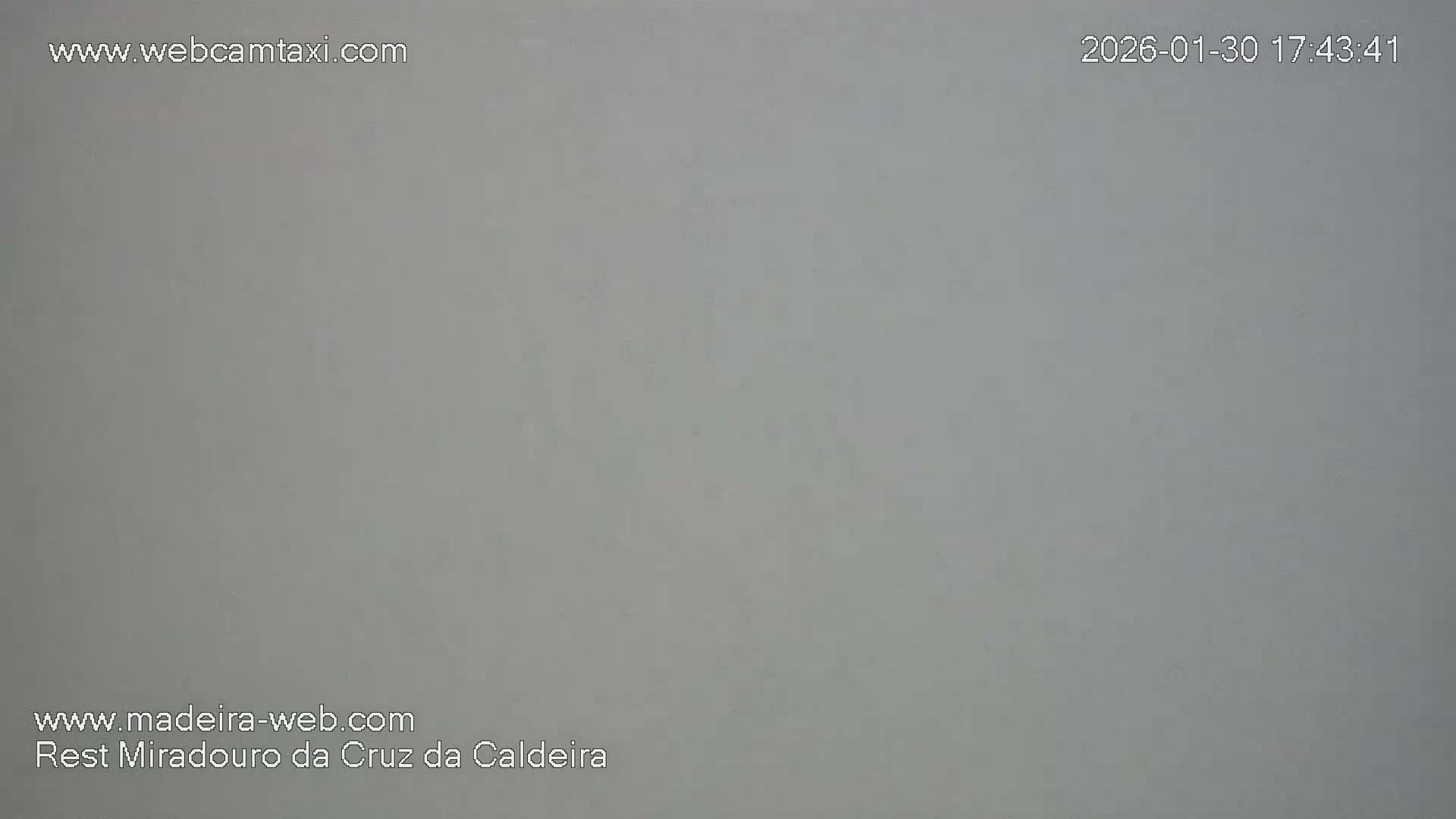 Cruz da Caldeira & West Fucnhal Skyline Live Cam - Camara de Lobos, Madeira, Portugal