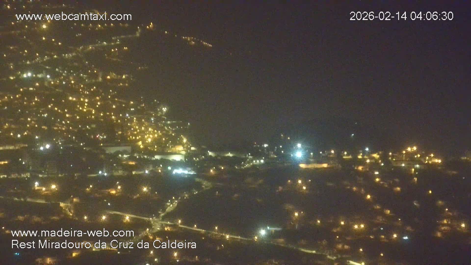 Cruz da Caldeira & West Fucnhal Skyline Live Cam - Camara de Lobos, Madeira, Portugal