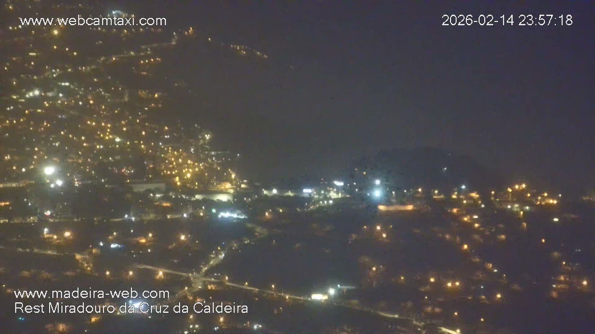 Cruz da Caldeira & West Fucnhal Skyline Live Cam - Camara de Lobos, Madeira, Portugal
