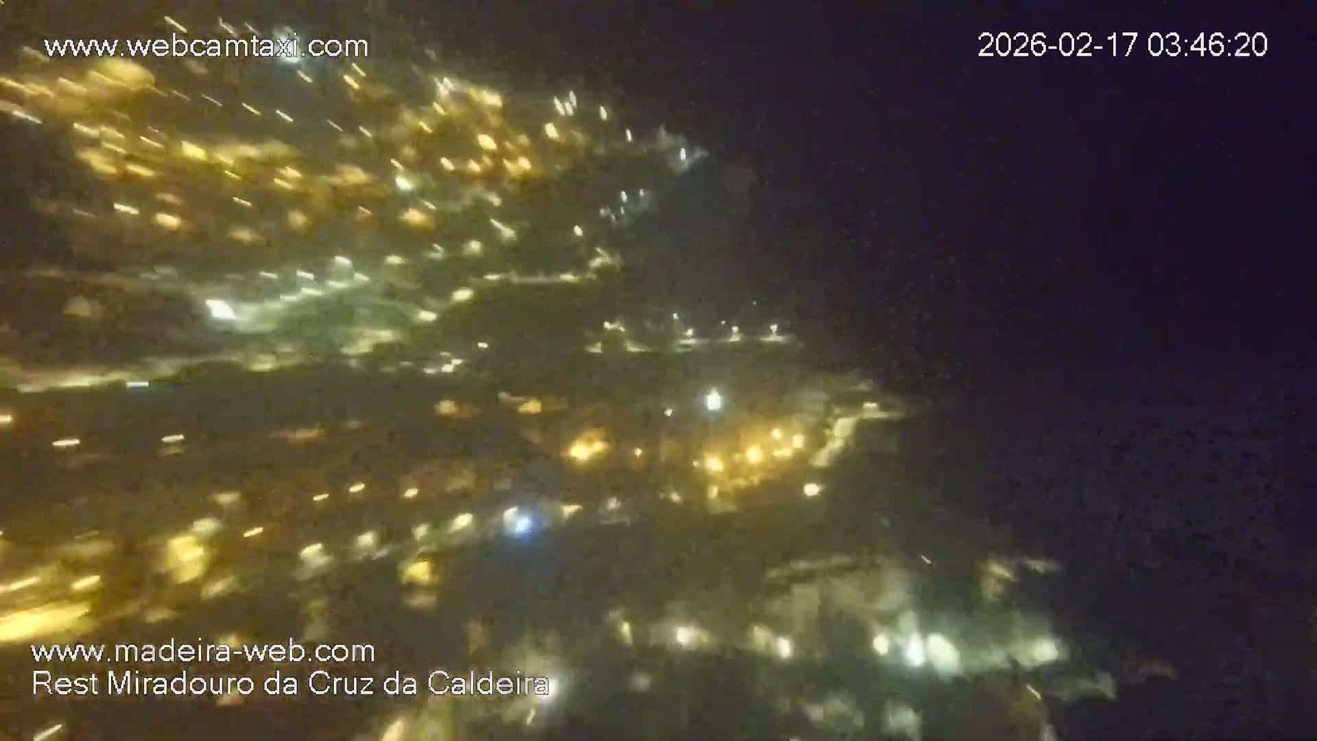 Cruz da Caldeira & West Fucnhal Skyline Live Cam - Camara de Lobos, Madeira, Portugal