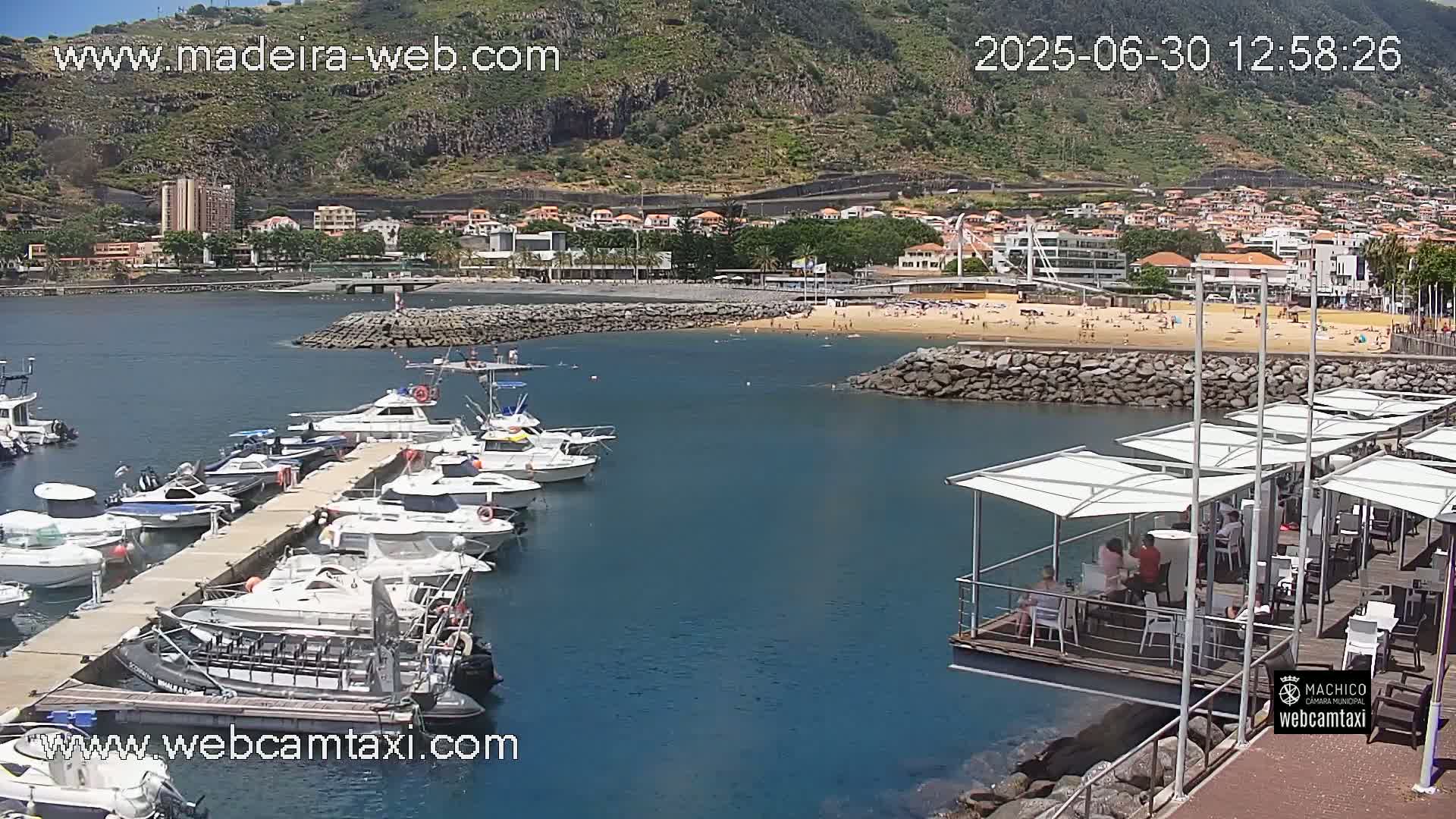 Port of Machico Live Cam - Machico, Madeira, Portugal