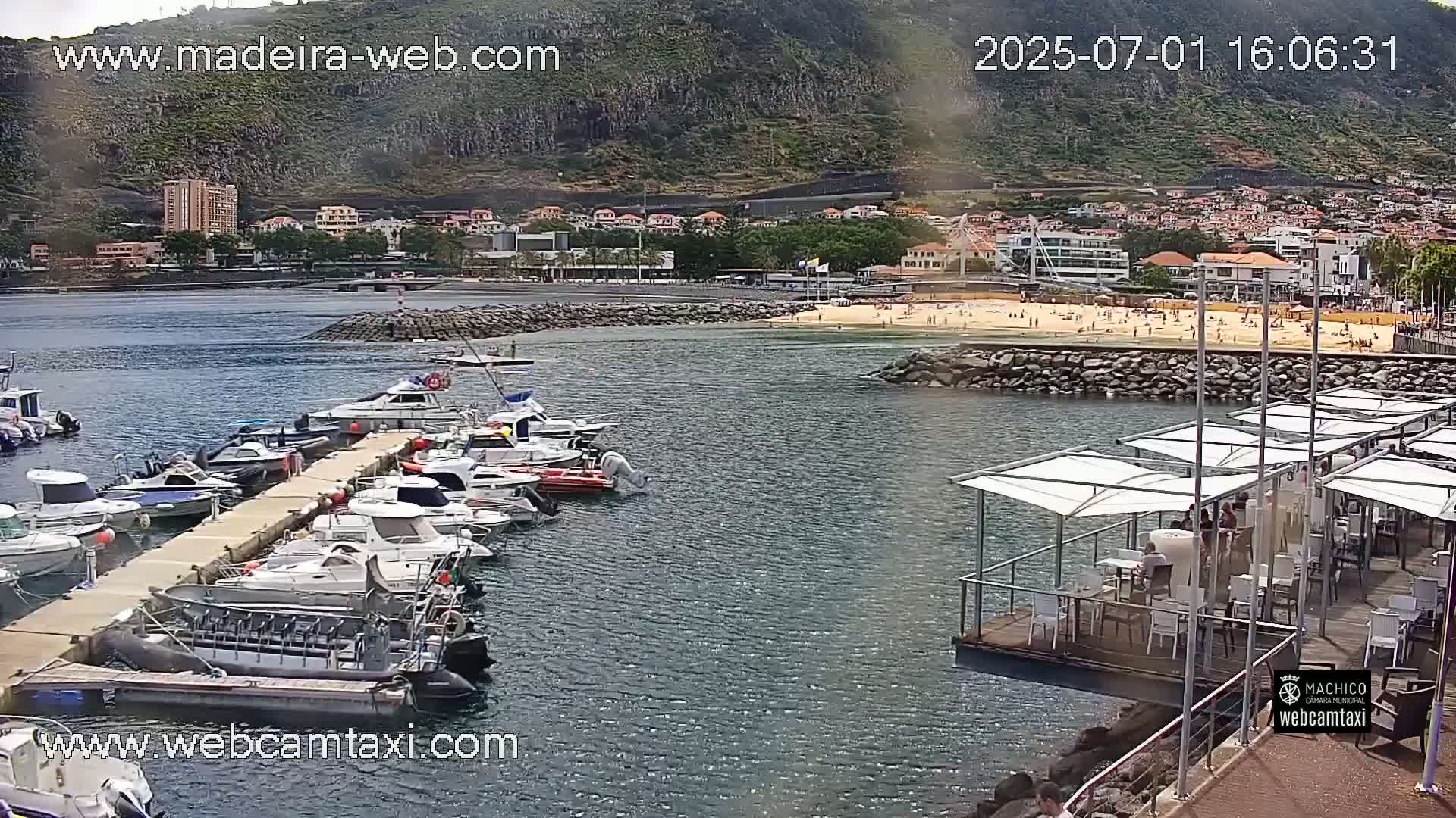 Port of Machico Live Cam - Machico, Madeira, Portugal