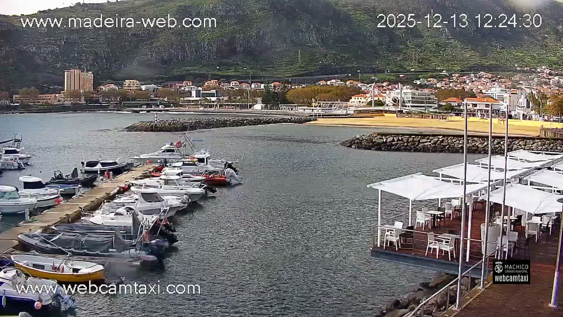 Port of Machico Live Cam - Machico, Madeira, Portugal