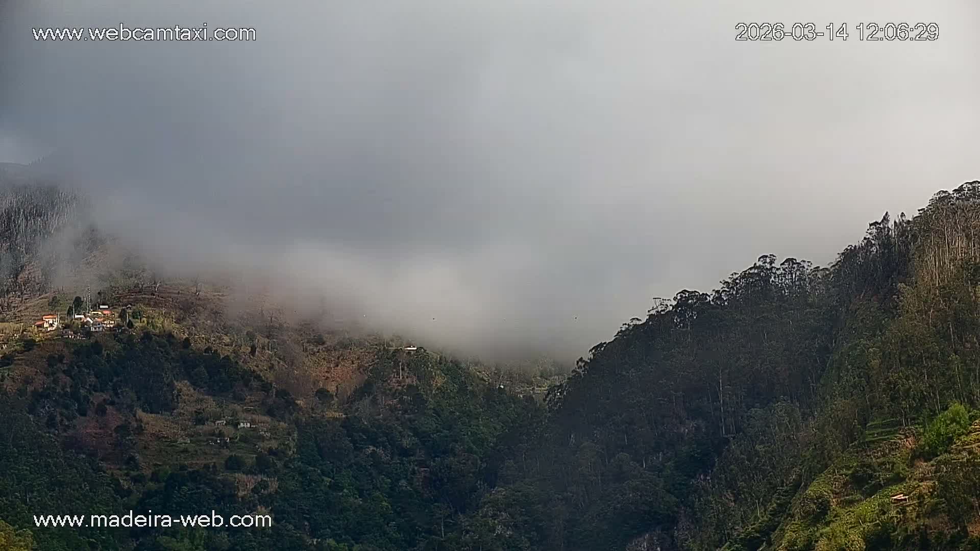 Madalena do Mar Village Live Skyline Cam - Ponta do Sol, Madeira, Portugal