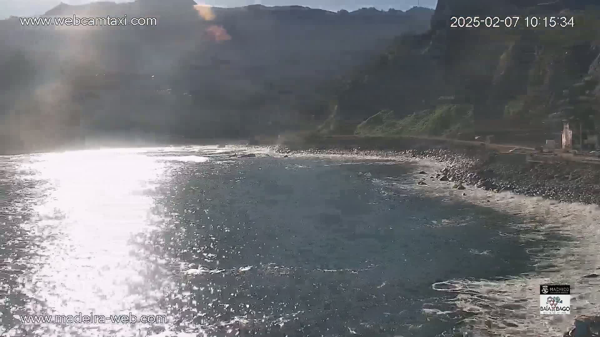 Porto da Cruz Swimming Pools & Atlantic Ocean Live Cam - Machico, Madeira, Portugal