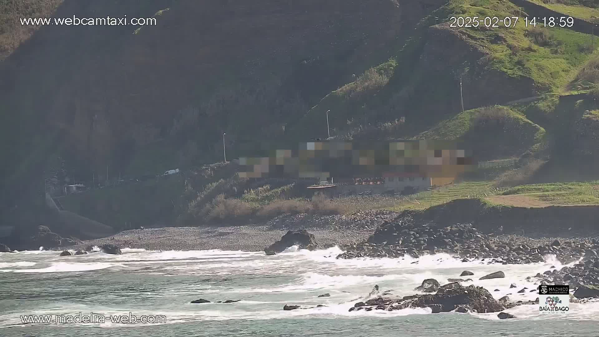 Porto da Cruz Swimming Pools & Atlantic Ocean Live Cam - Machico, Madeira, Portugal