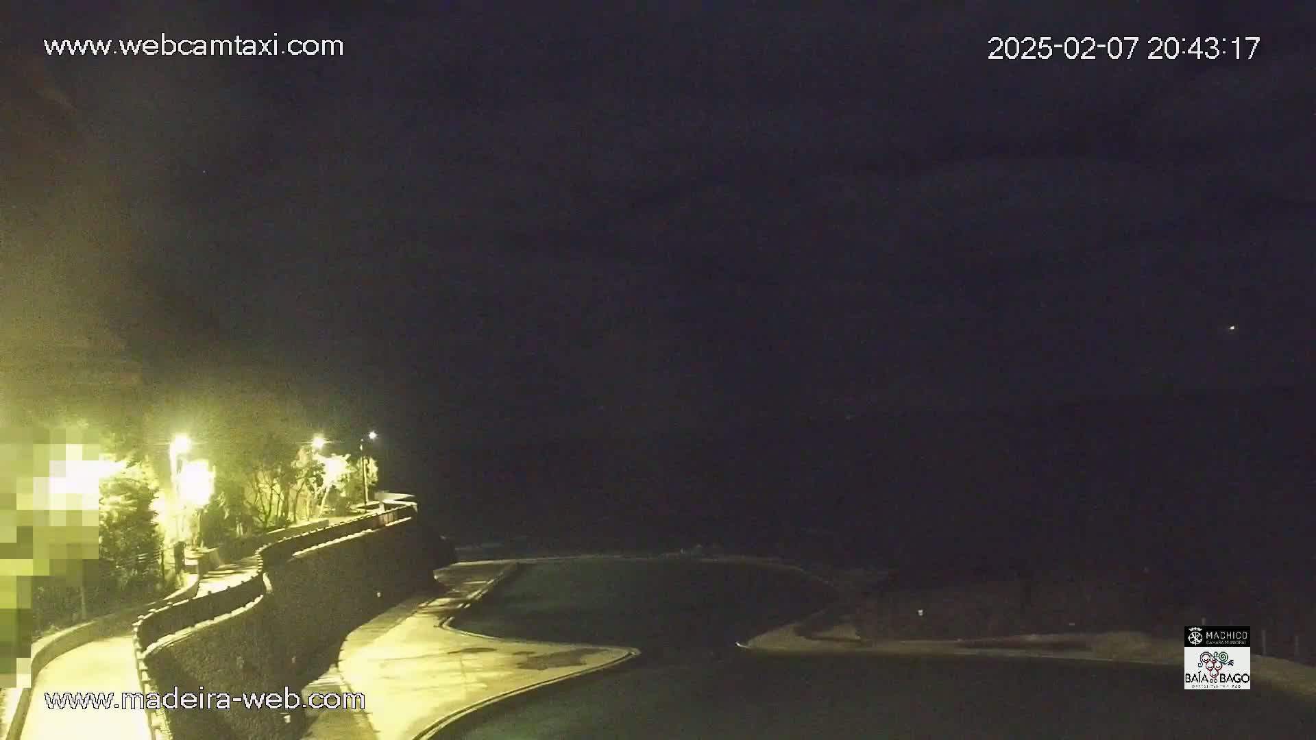 Porto da Cruz Swimming Pools & Atlantic Ocean Live Cam - Machico, Madeira, Portugal