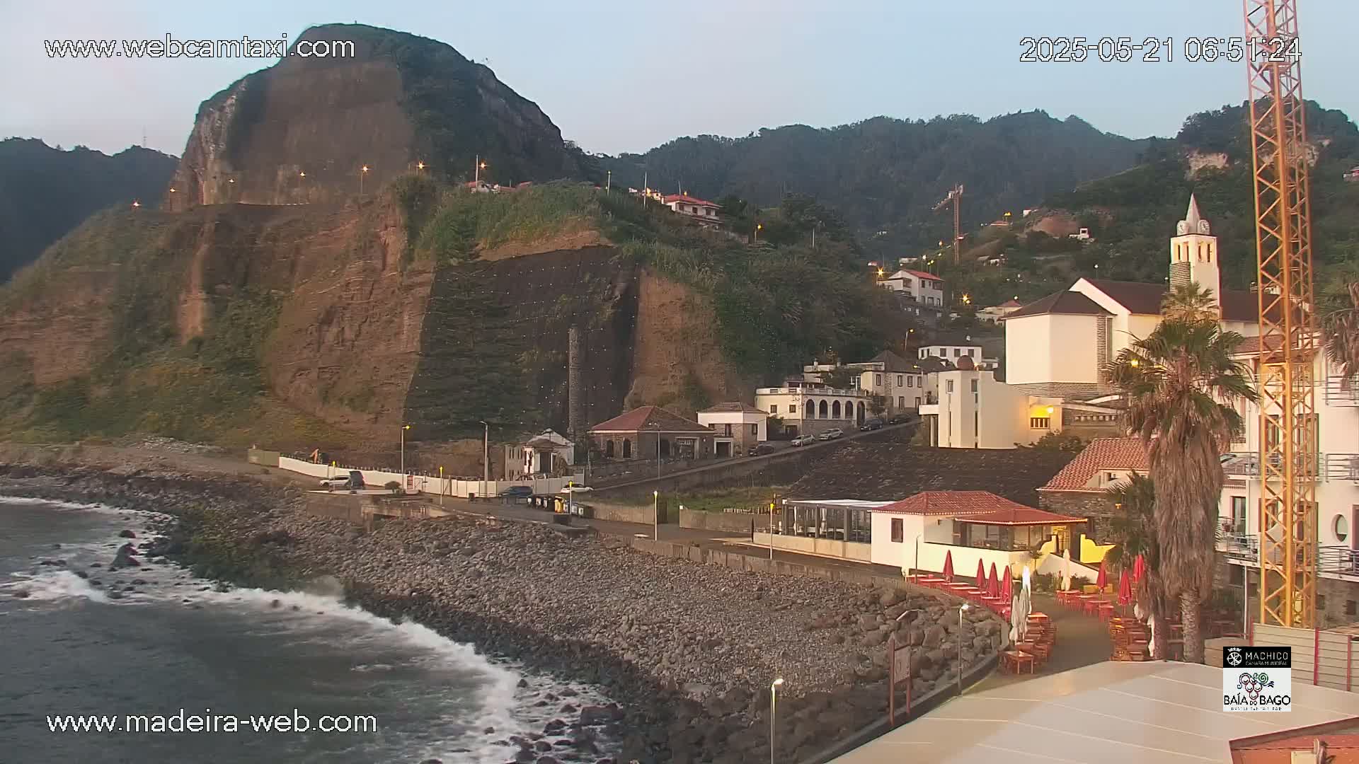 Porto da Cruz Swimming Pools & Atlantic Ocean Live Cam - Machico, Madeira, Portugal