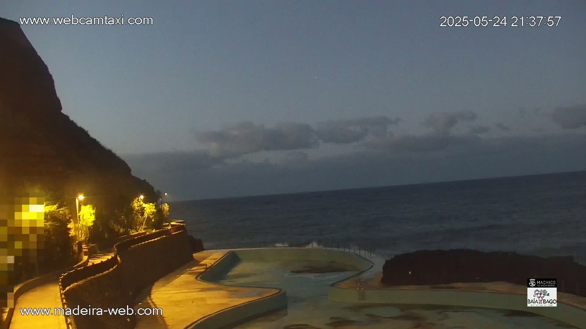 Porto da Cruz Swimming Pools & Atlantic Ocean Live Cam - Machico, Madeira, Portugal