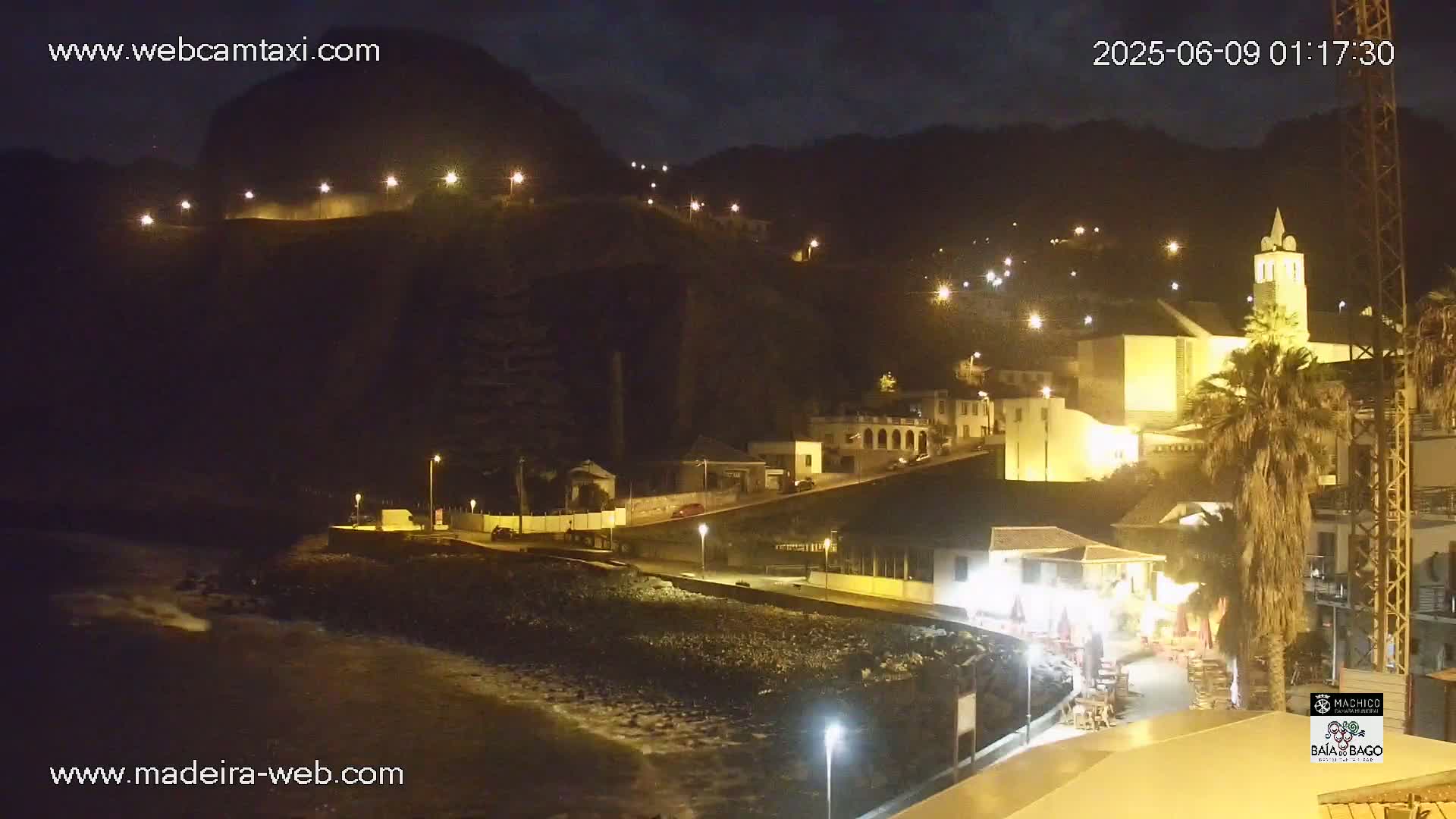 Porto da Cruz Swimming Pools & Atlantic Ocean Live Cam - Machico, Madeira, Portugal