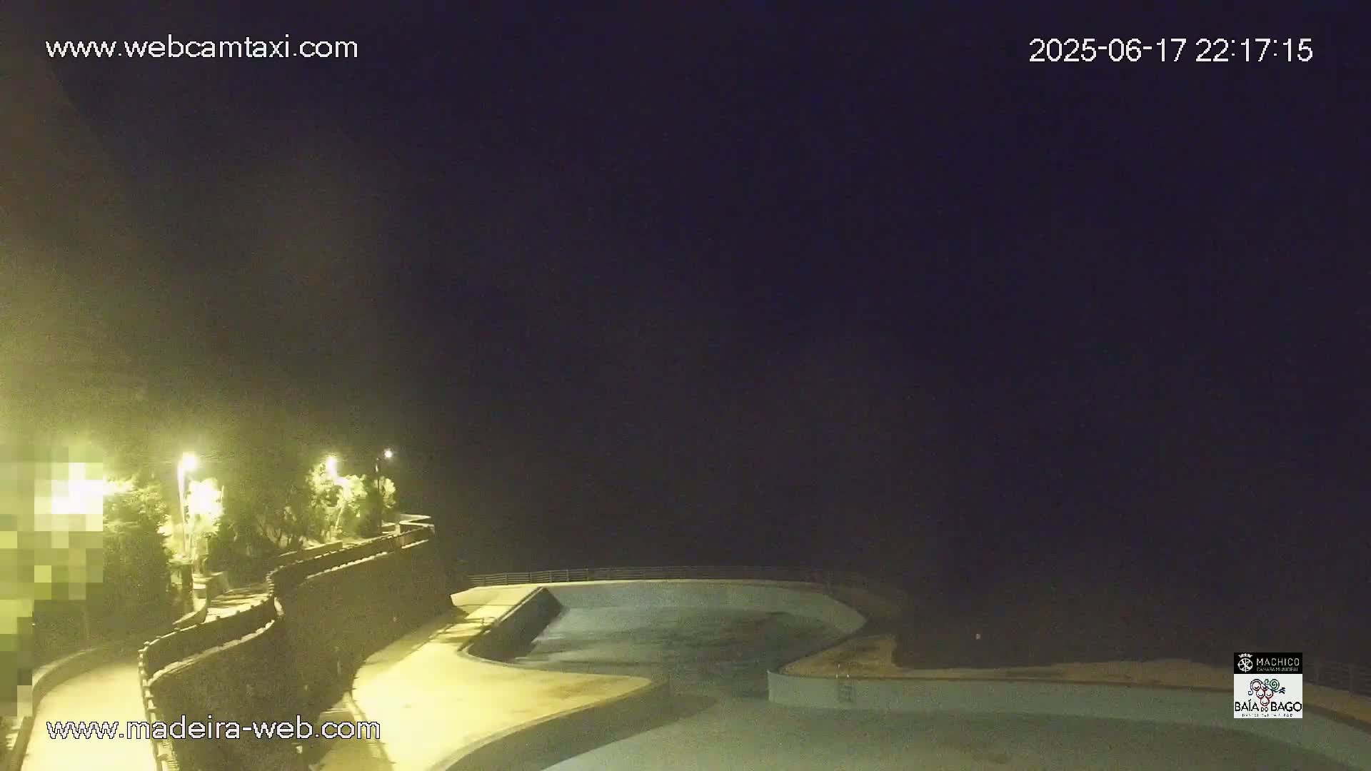 Porto da Cruz Swimming Pools & Atlantic Ocean Live Cam - Machico, Madeira, Portugal