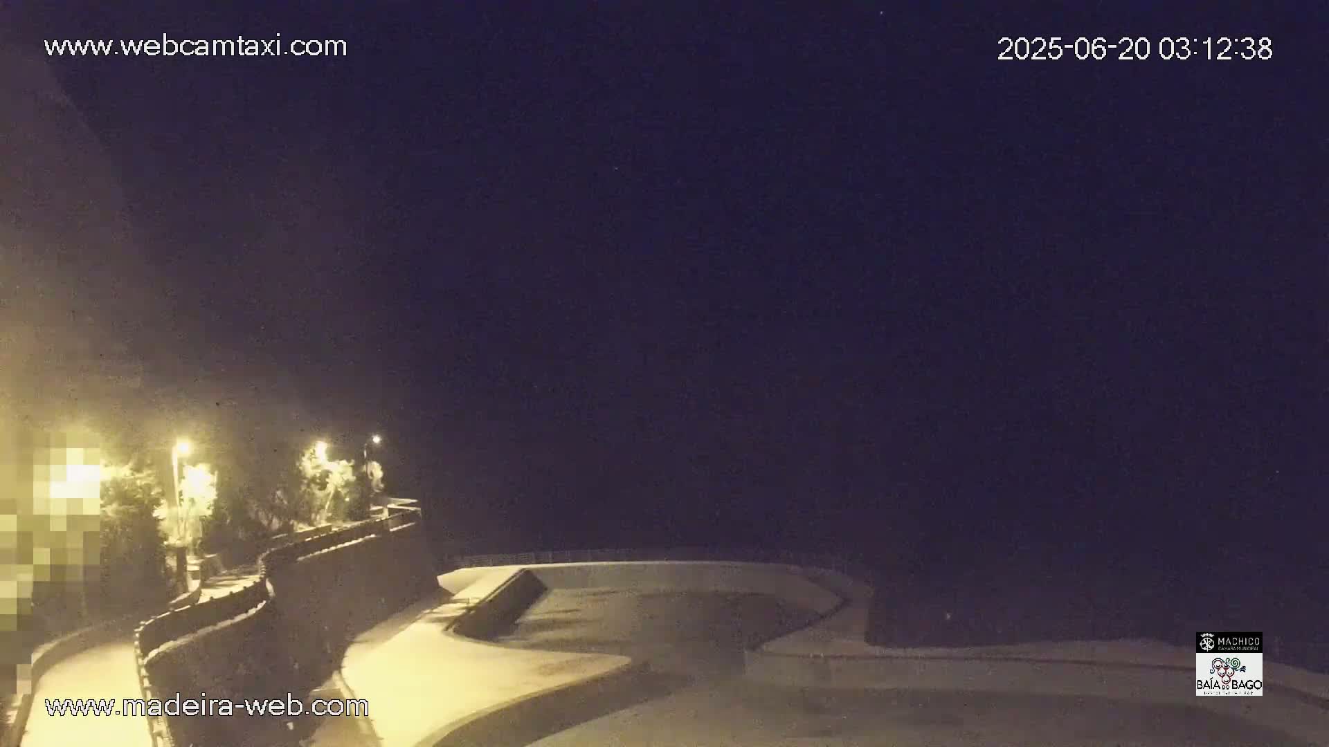 Porto da Cruz Swimming Pools & Atlantic Ocean Live Cam - Machico, Madeira, Portugal