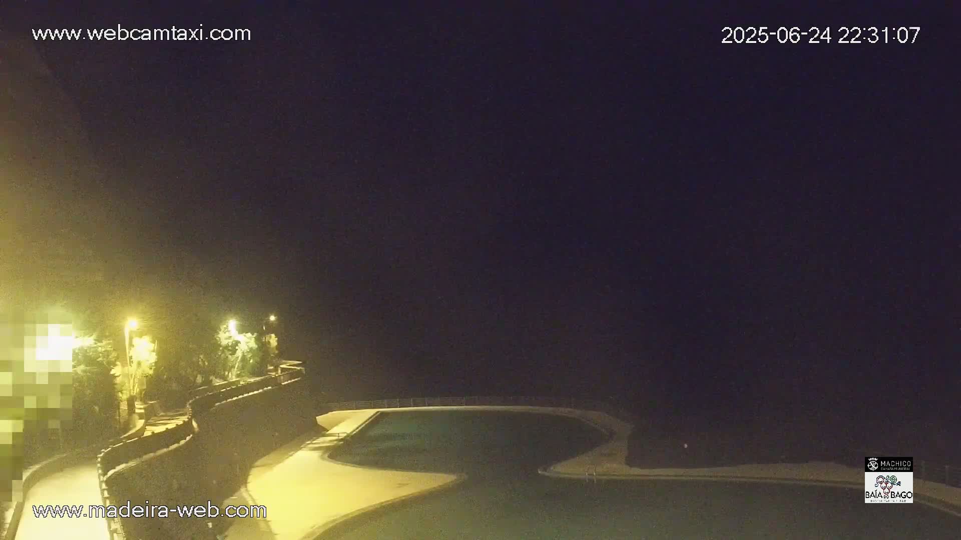 Porto da Cruz Swimming Pools & Atlantic Ocean Live Cam - Machico, Madeira, Portugal