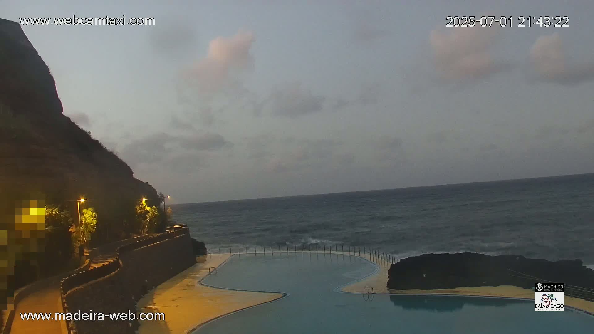 Porto da Cruz Swimming Pools & Atlantic Ocean Live Cam - Machico, Madeira, Portugal