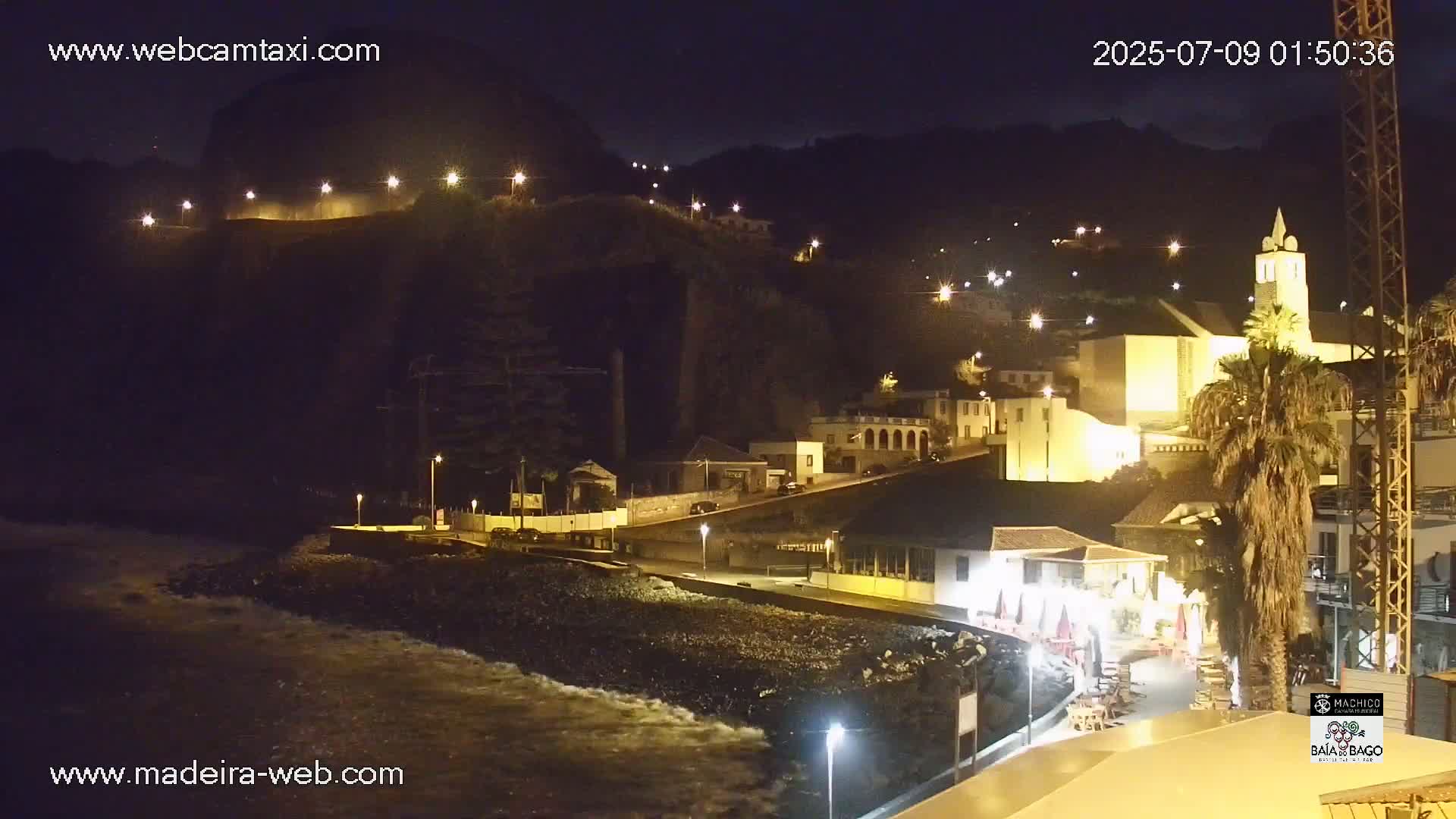 Porto da Cruz Swimming Pools & Atlantic Ocean Live Cam - Machico, Madeira, Portugal