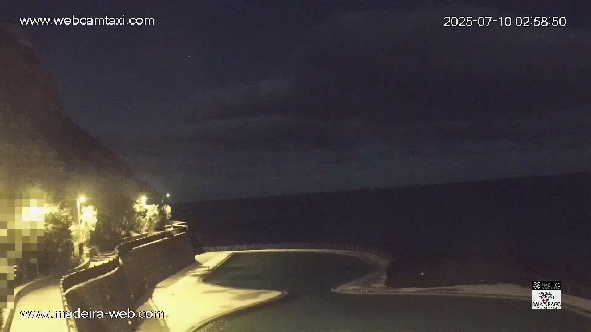 Porto da Cruz Swimming Pools & Atlantic Ocean Live Cam - Machico, Madeira, Portugal