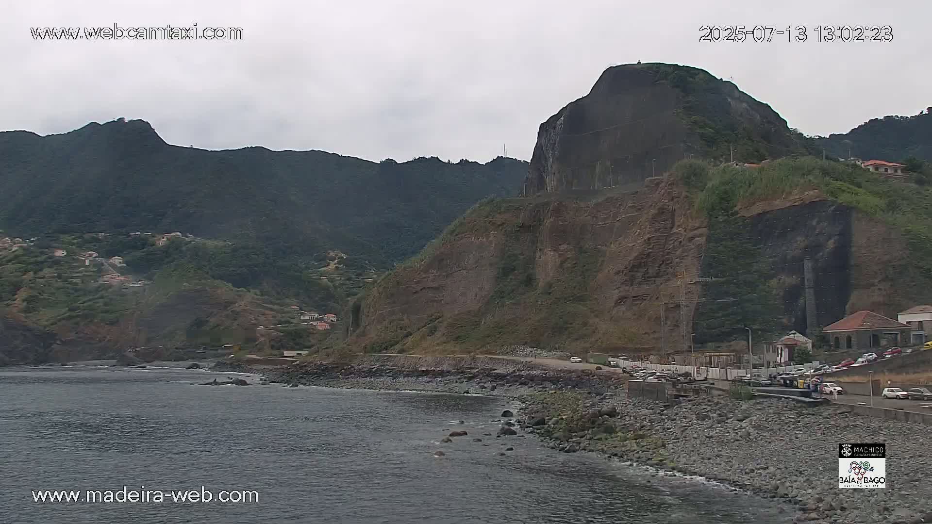 Porto da Cruz Swimming Pools & Atlantic Ocean Live Cam - Machico, Madeira, Portugal