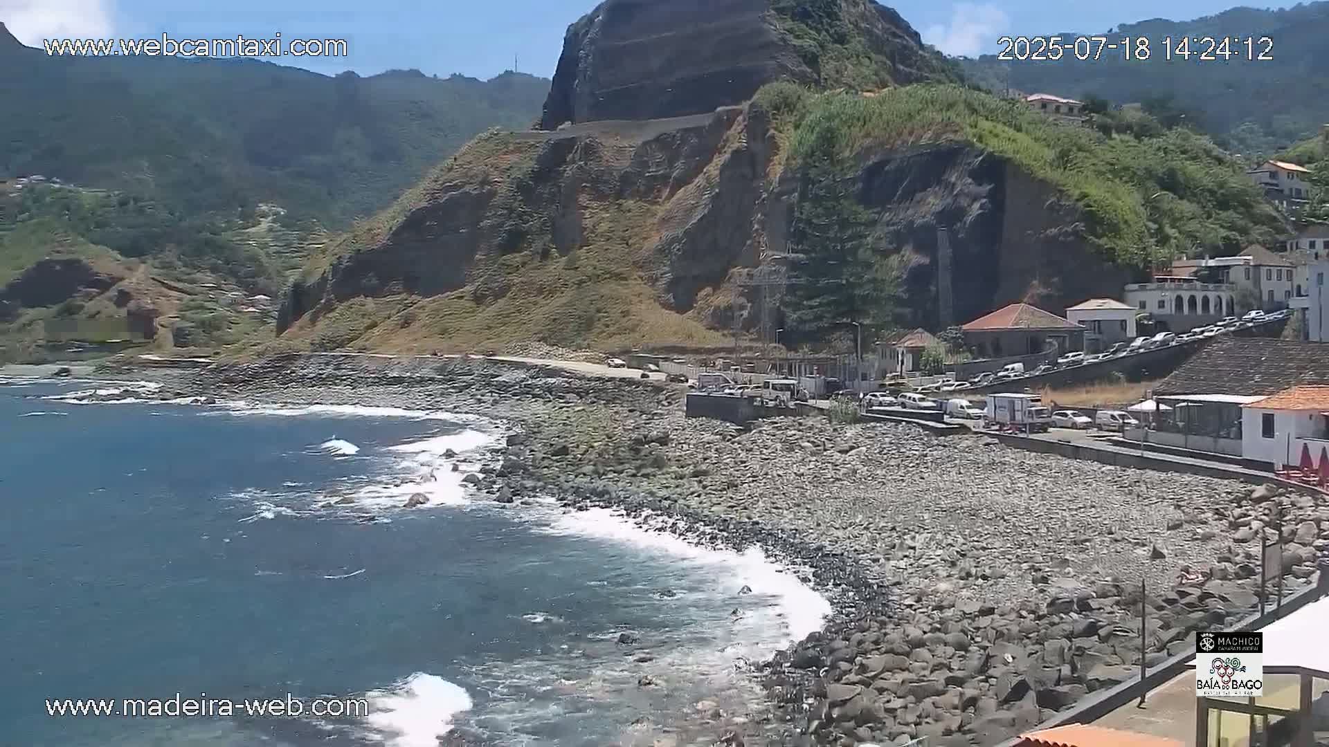 Porto da Cruz Swimming Pools & Atlantic Ocean Live Cam - Machico, Madeira, Portugal