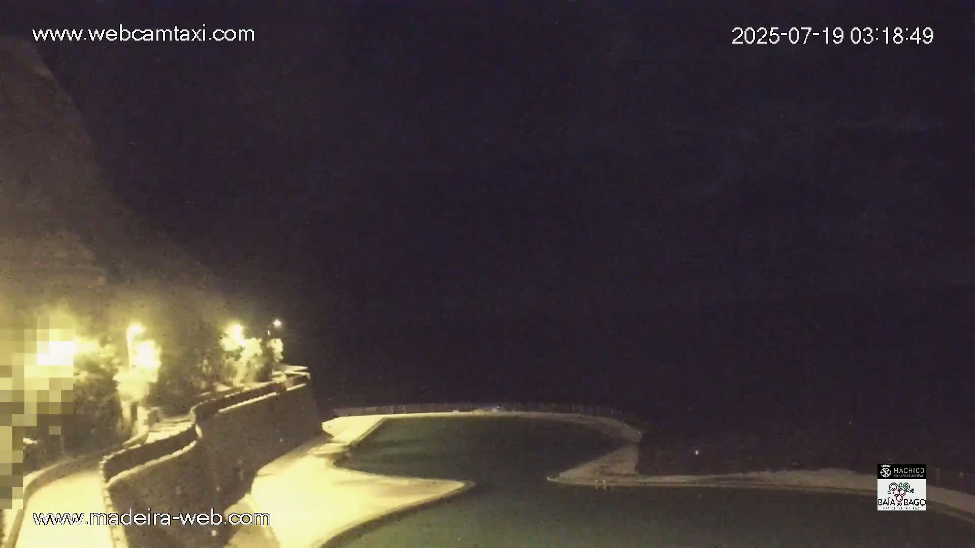Porto da Cruz Swimming Pools & Atlantic Ocean Live Cam - Machico, Madeira, Portugal