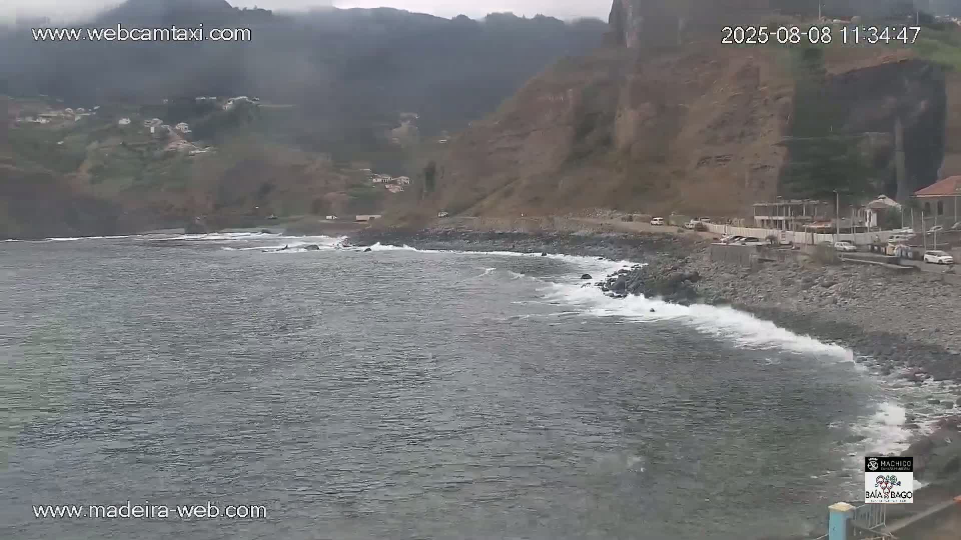 Porto da Cruz Swimming Pools & Atlantic Ocean Live Cam - Machico, Madeira, Portugal