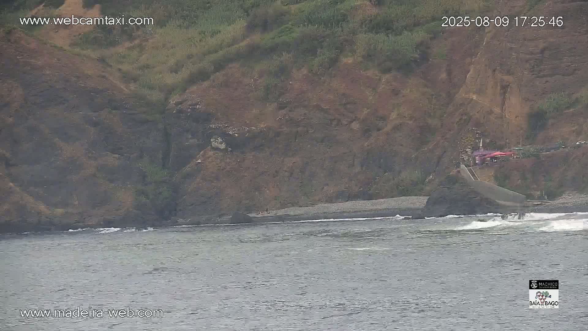 Porto da Cruz Swimming Pools & Atlantic Ocean Live Cam - Machico, Madeira, Portugal