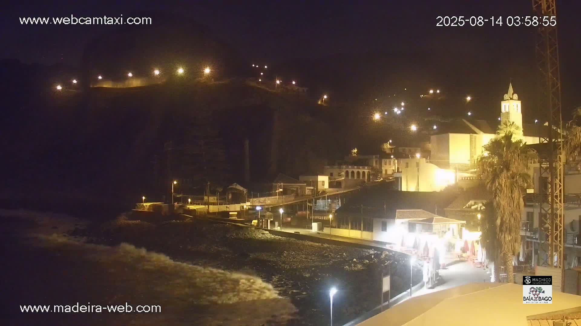 Porto da Cruz Swimming Pools & Atlantic Ocean Live Cam - Machico, Madeira, Portugal