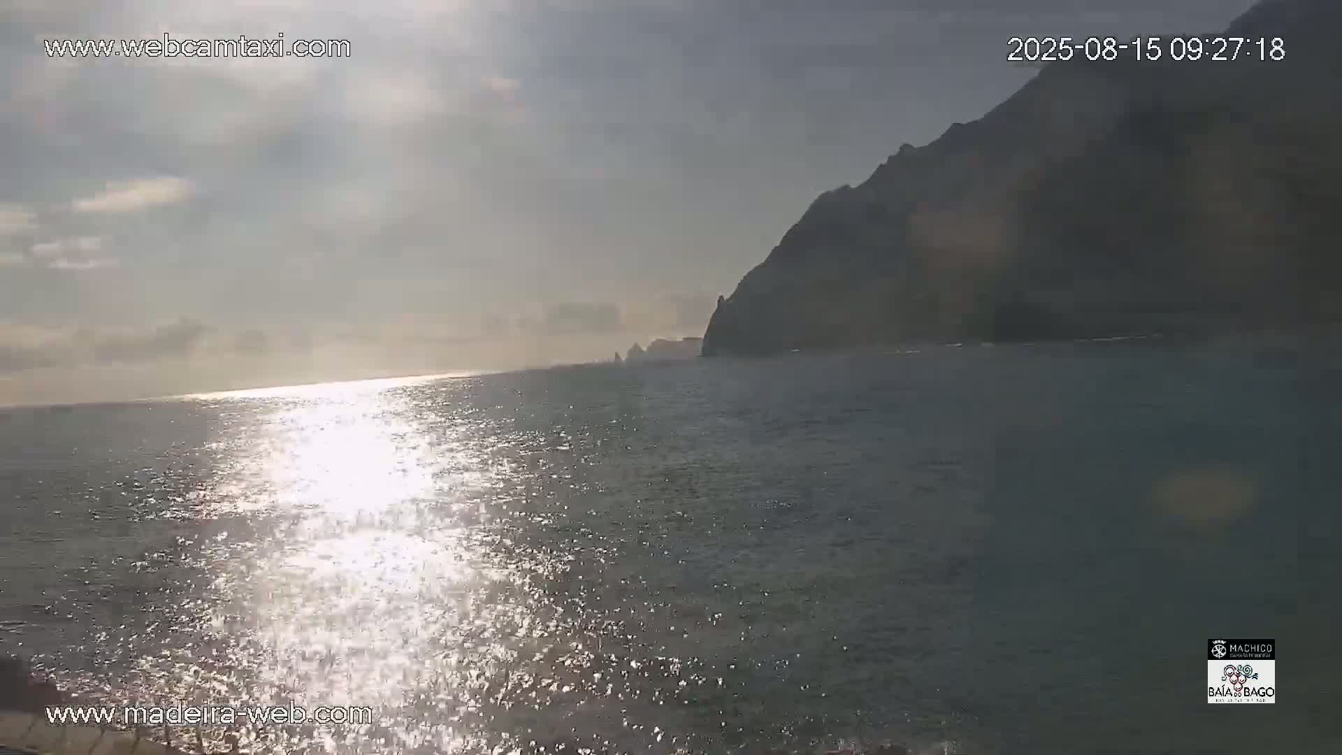 Porto da Cruz Swimming Pools & Atlantic Ocean Live Cam - Machico, Madeira, Portugal