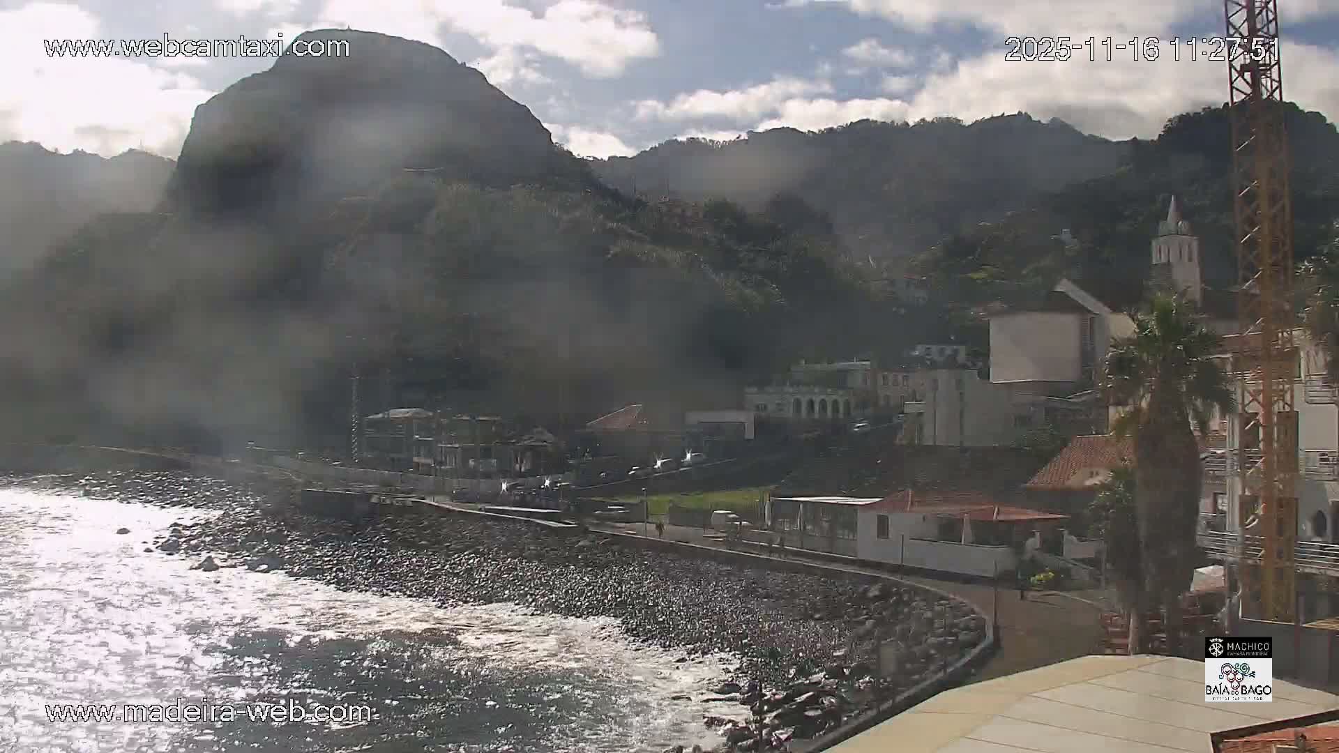 Porto da Cruz Swimming Pools & Atlantic Ocean Live Cam - Machico, Madeira, Portugal