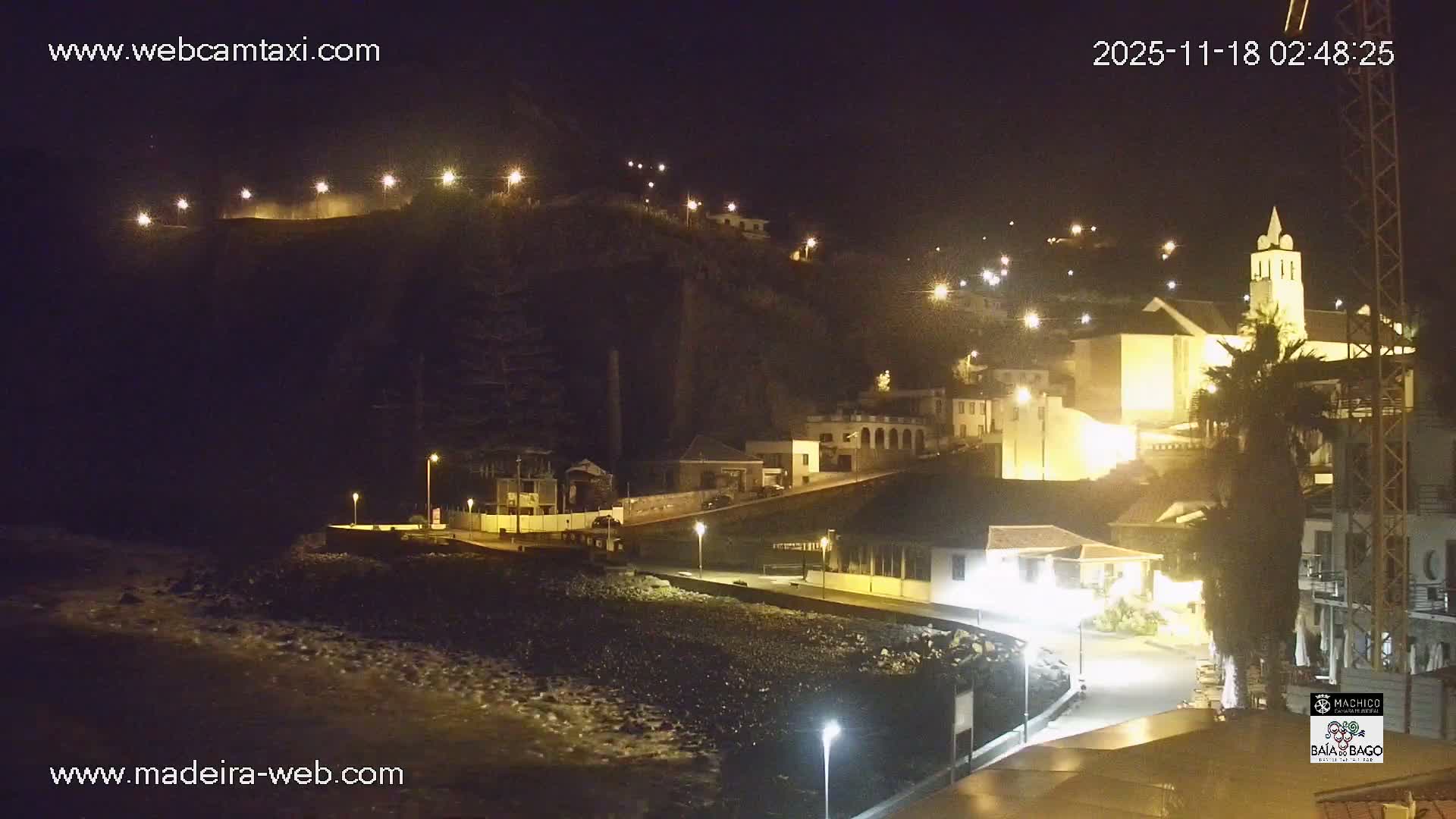 Porto da Cruz Swimming Pools & Atlantic Ocean Live Cam - Machico, Madeira, Portugal