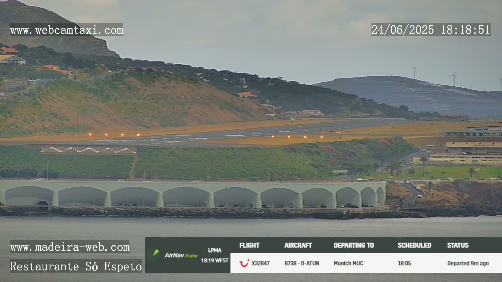 Funchal Cristiano Ronaldo Madeira  International Airport Radio & Live Cam FNC/LPMA - Santa Cruz, Madeira, Portugal